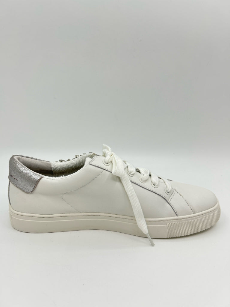 CHICO'S Women Size 8.5 White Sneakers