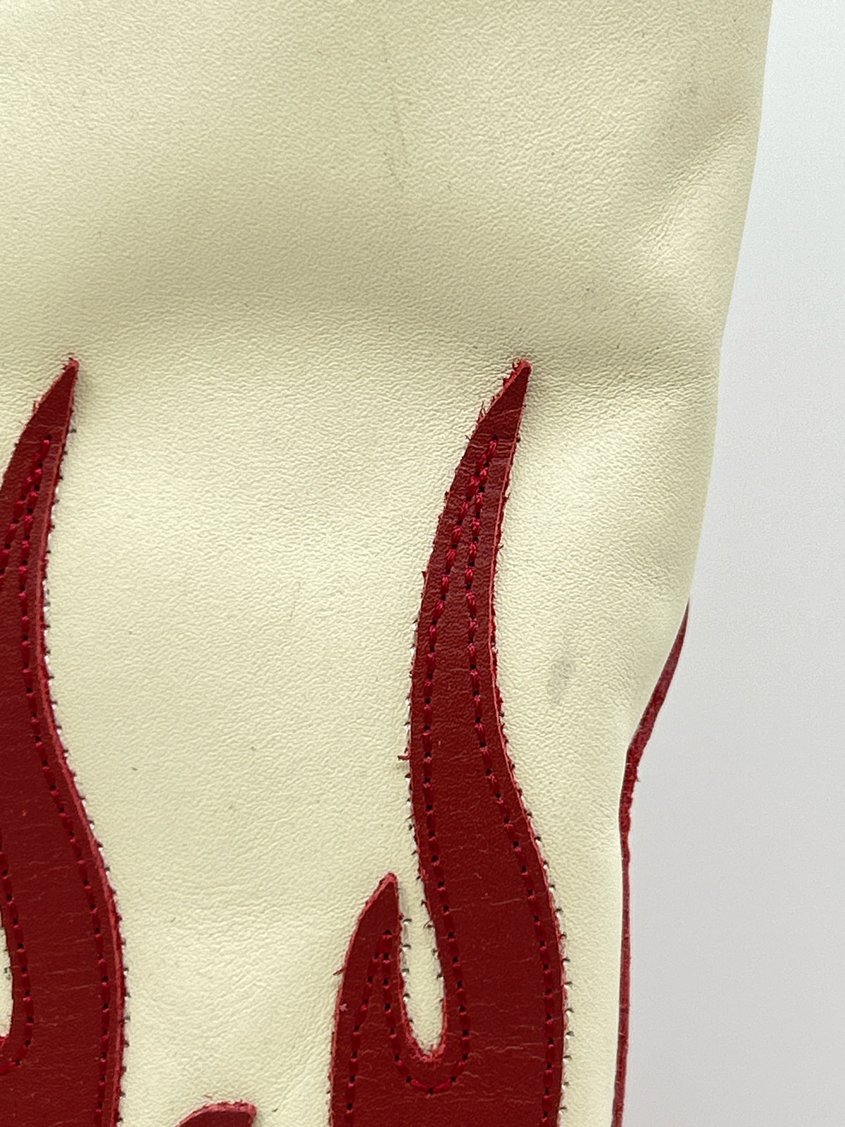 DINGO Size 8.5M Red & Cream Women Boots