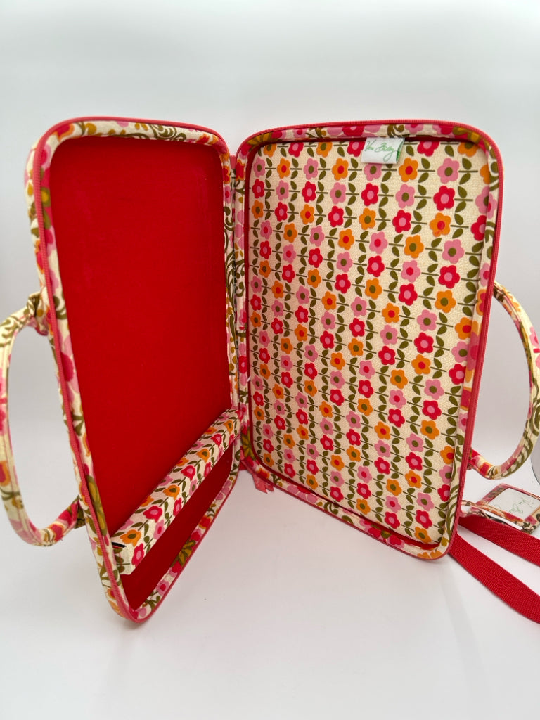 VERA BRADLEY Pink and Orange Women's Luggage