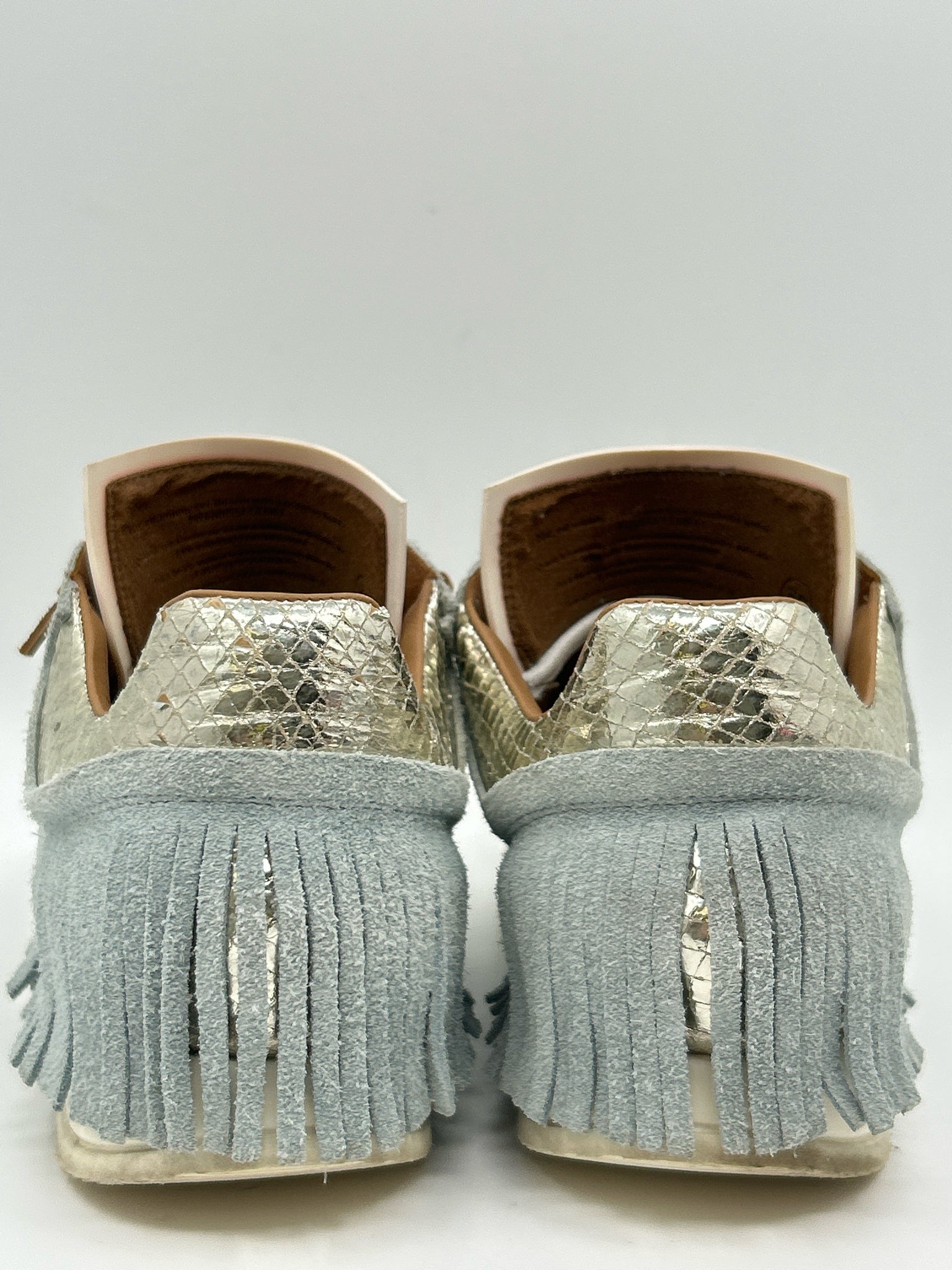 ESSEUTESSE Size 38 Pale Blue Women Sneakers