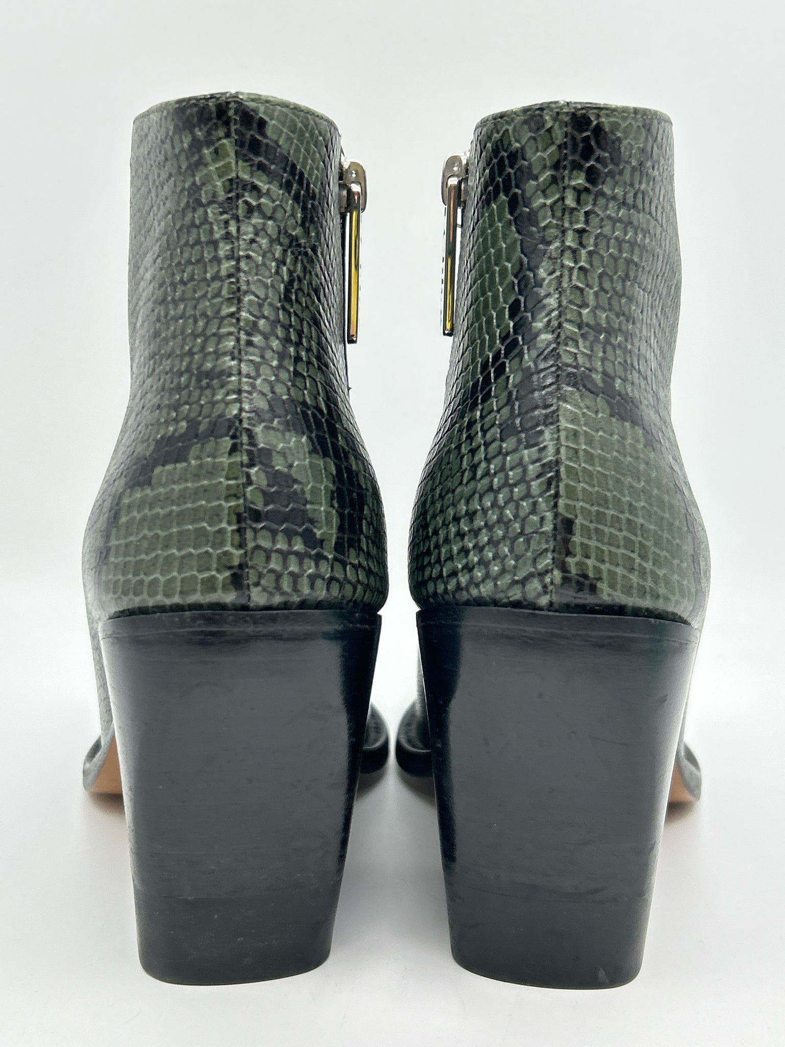 CHLOE Size 38.5 GREEN AND BLACK Women Booties
