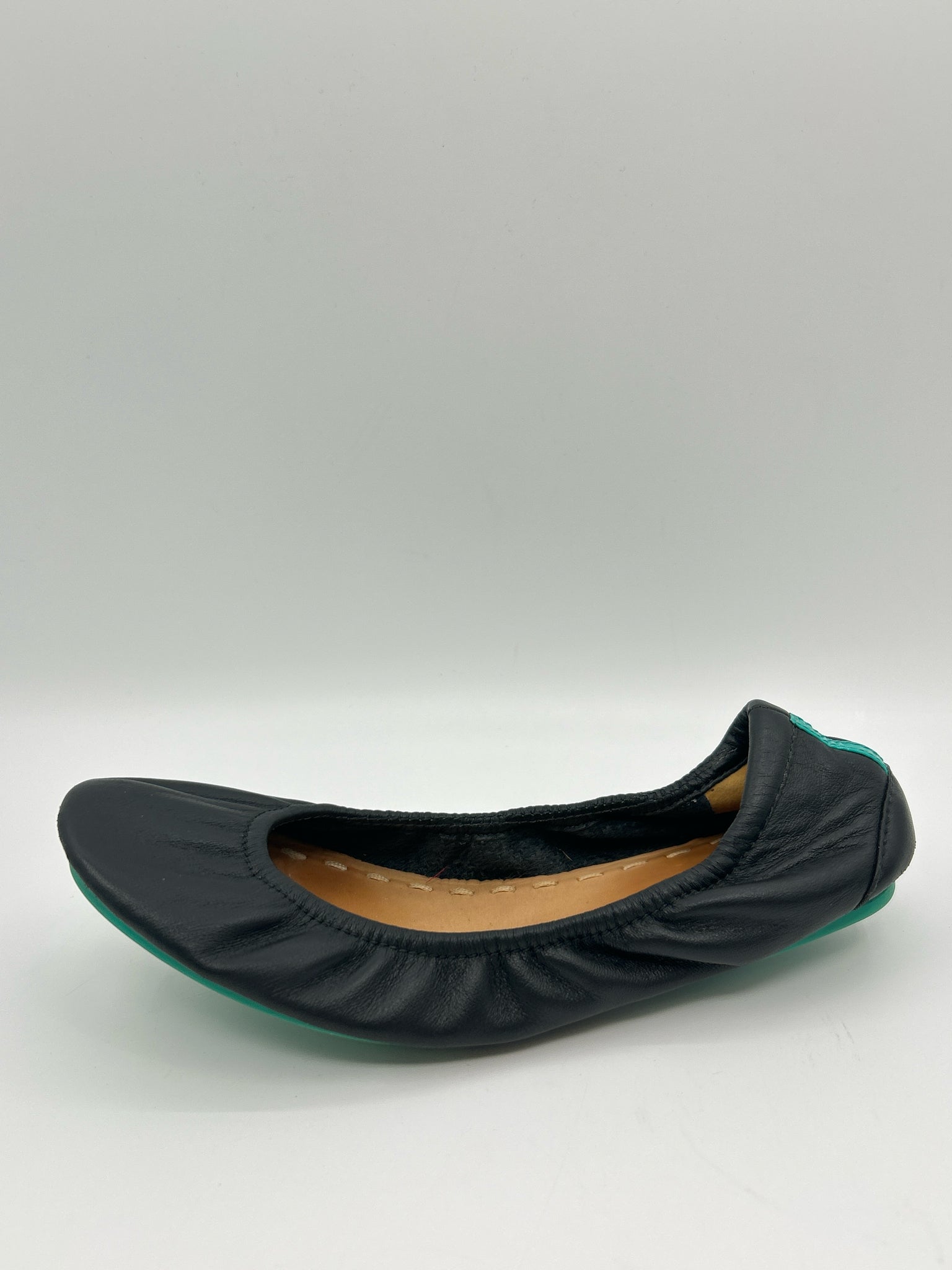 TIEKS Size 7 Black Women Flats