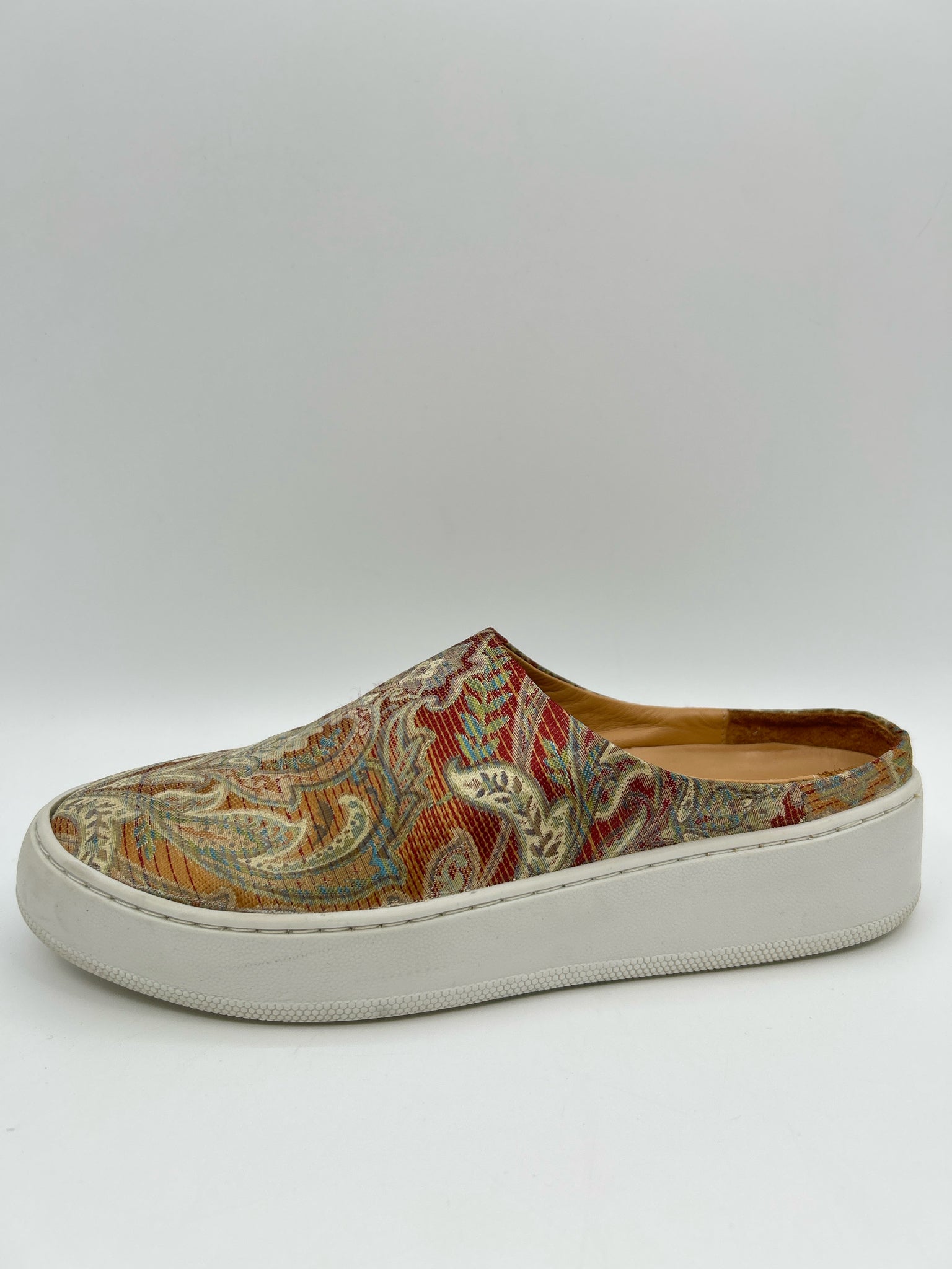 FREE PEOPLE Size 8 Orange Print Women's Shoes