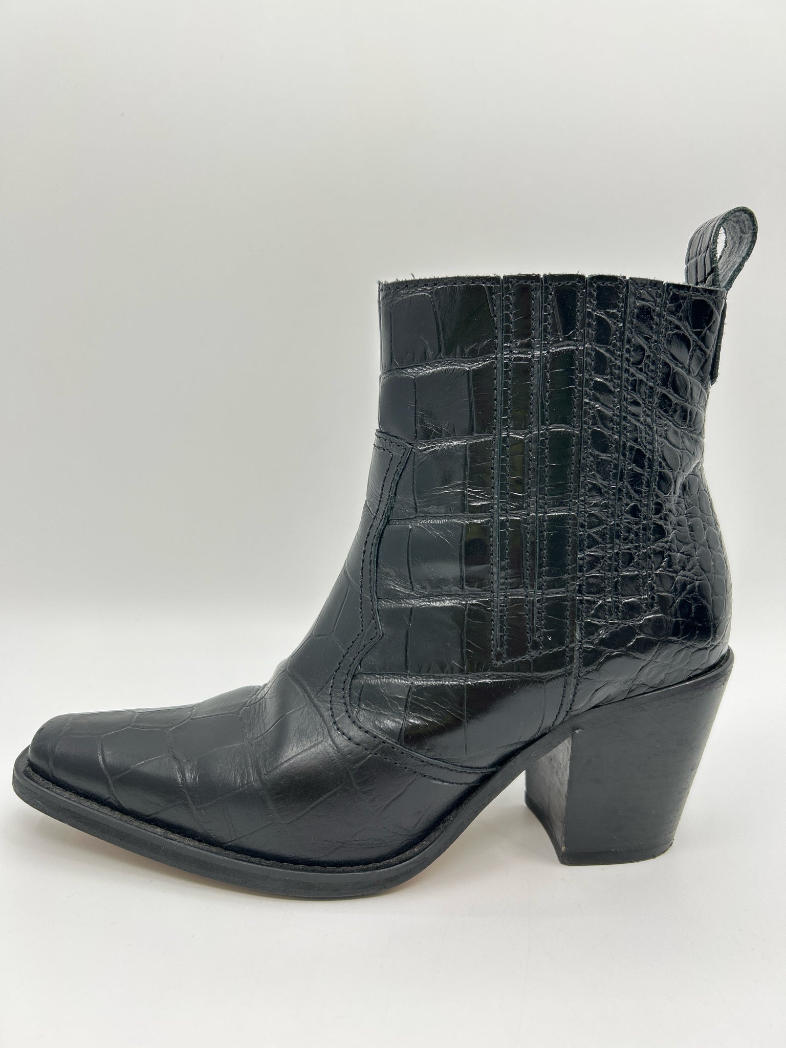 GANNI Size 38/8 Black Women Booties