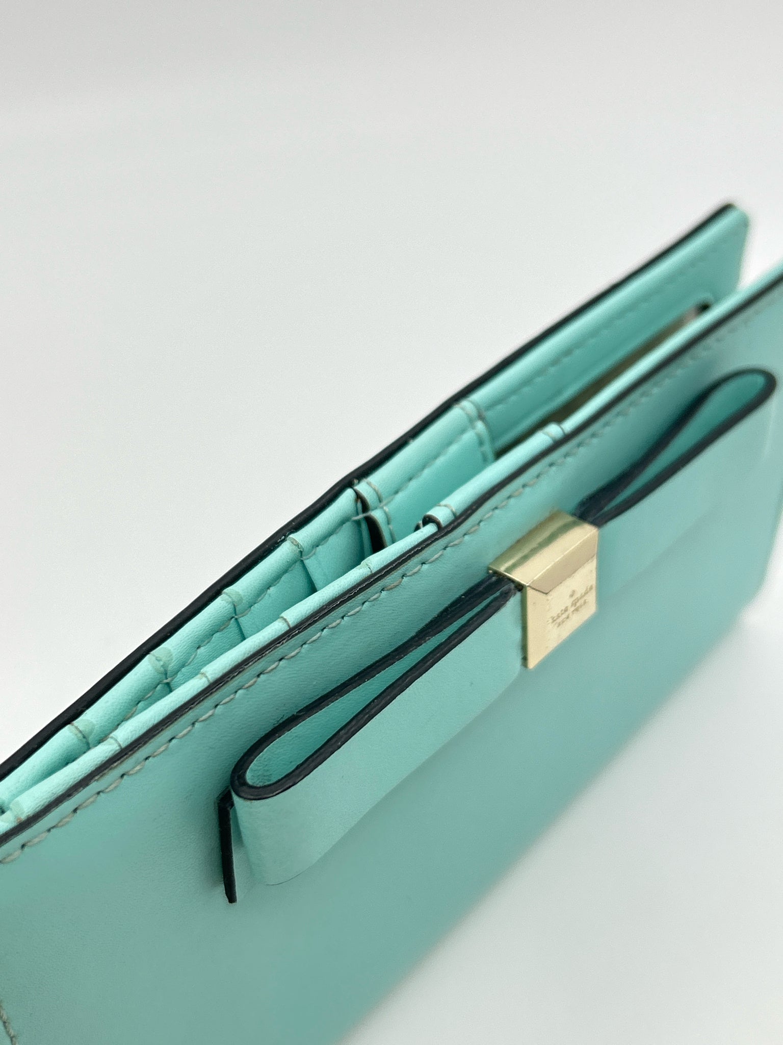 KATE SPADE MINT Women Wallet