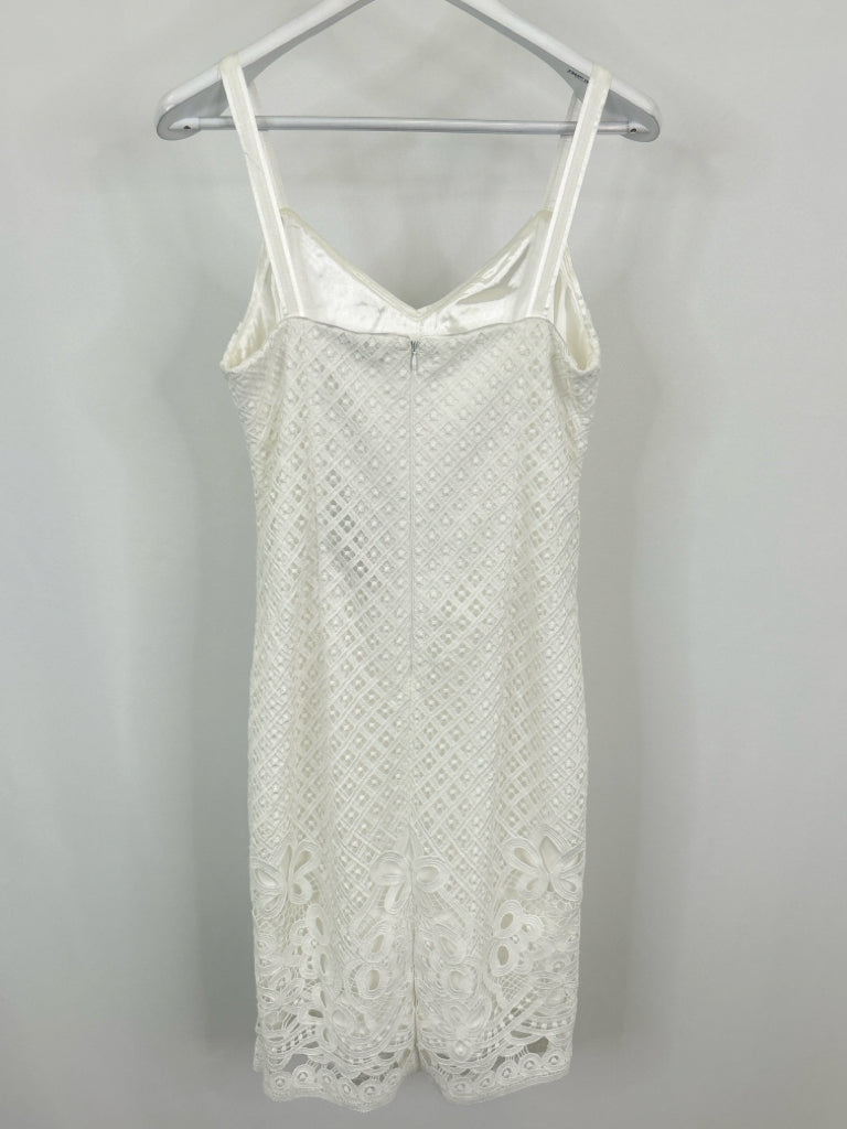 White House Black Market Size 6 Women's White Dress