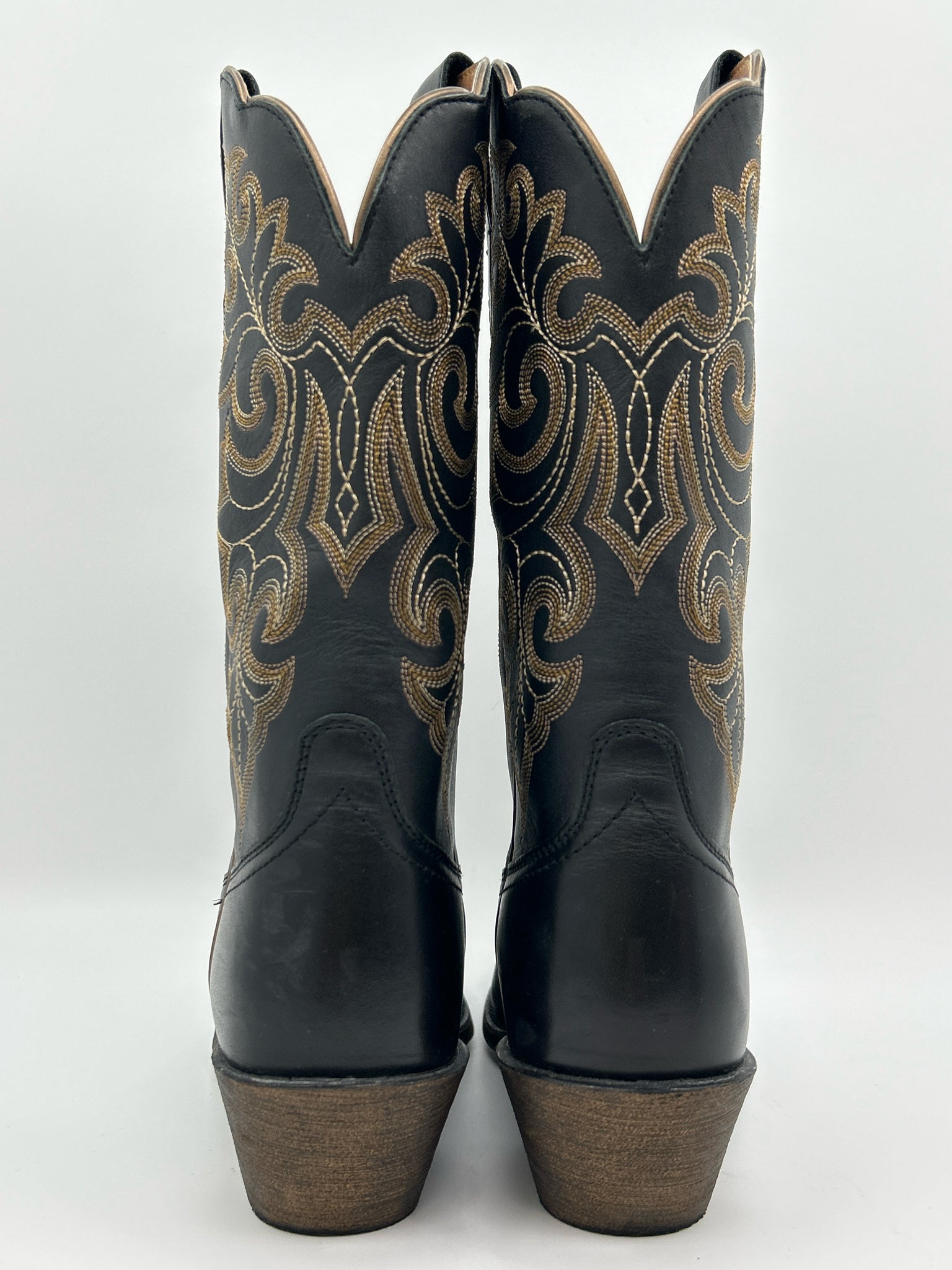 ARIAT Size 6.5B black and brown Women Boots
