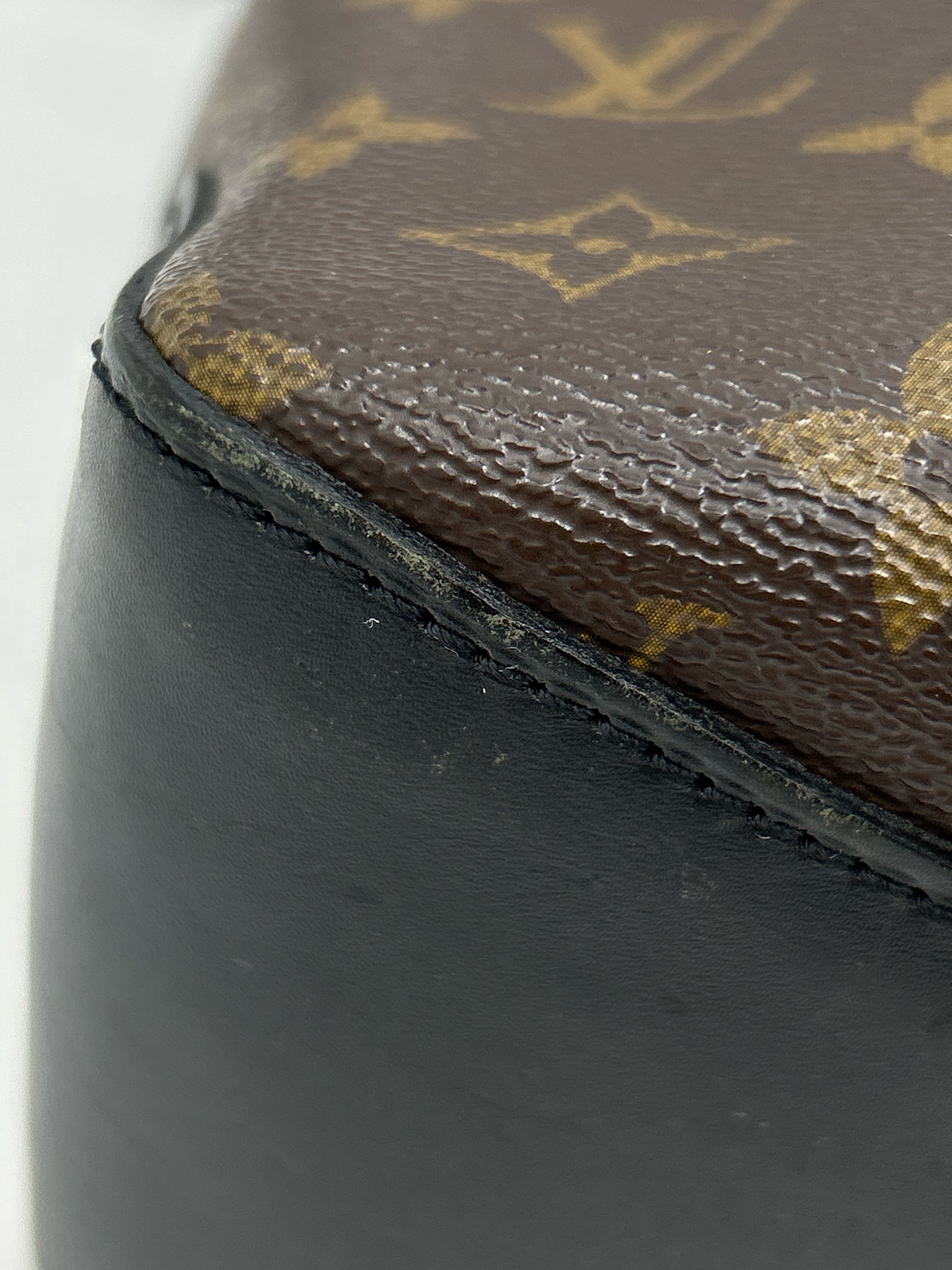 LOUIS VUITTON BROWN MONOGRAM Women Purse