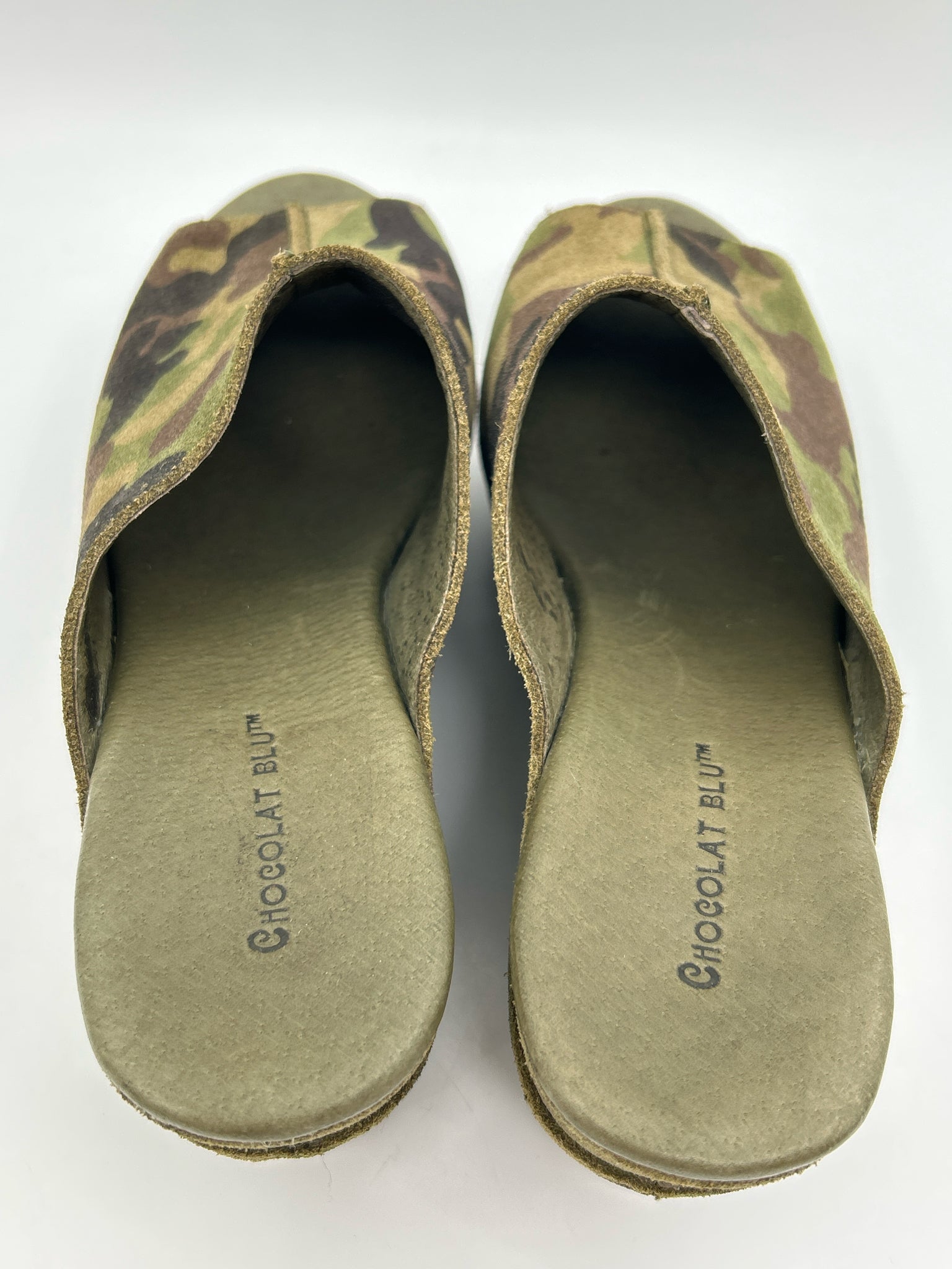 CHOCOLAT BLU Size 8.5 Green Camo Women Sandal