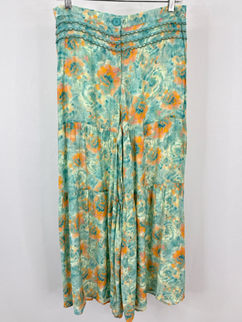 NEKANE NKN NWT Size M turquoise print Women Pants