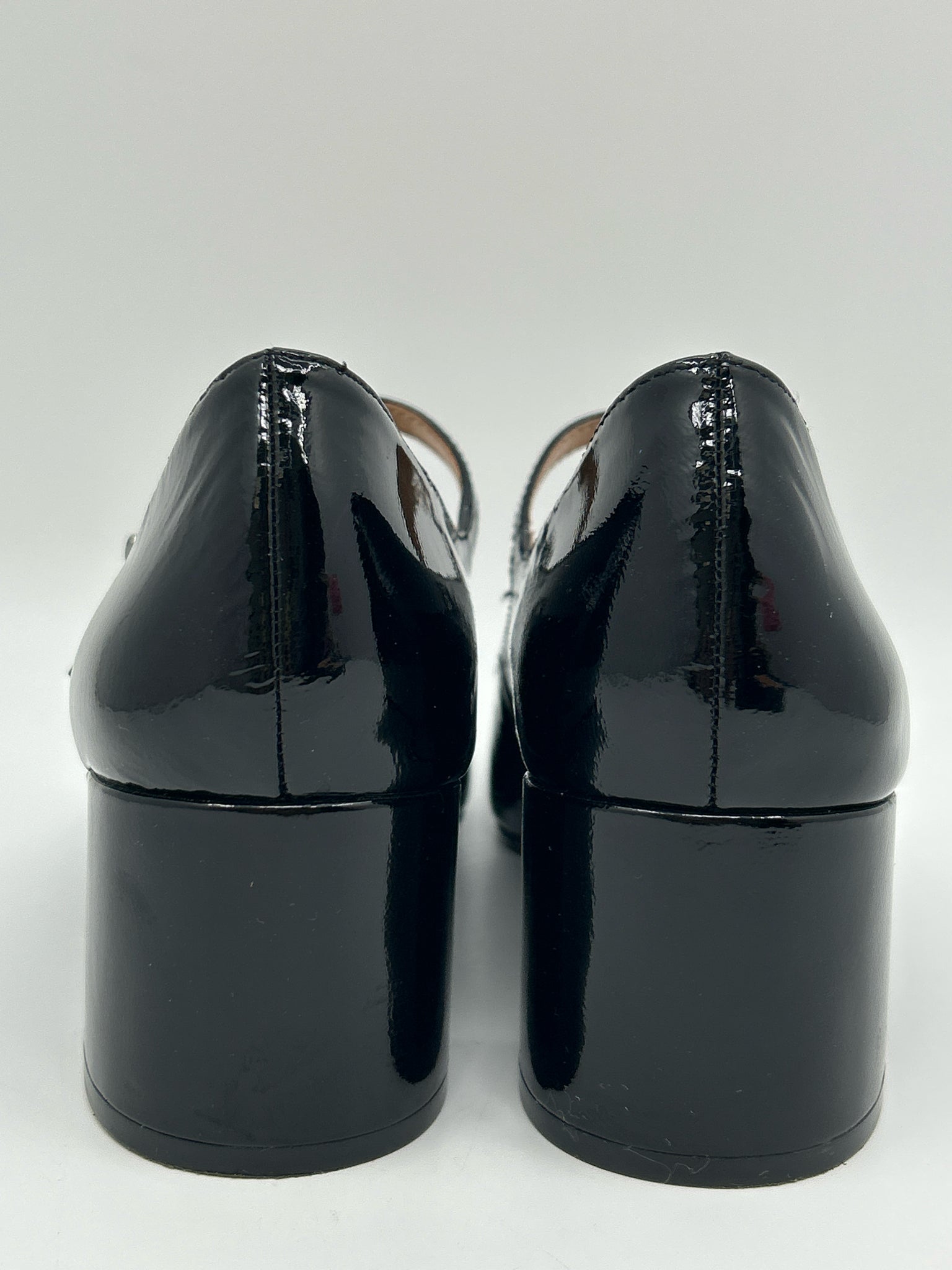 NATURALIZER Size 8.5M Black Women Pumps