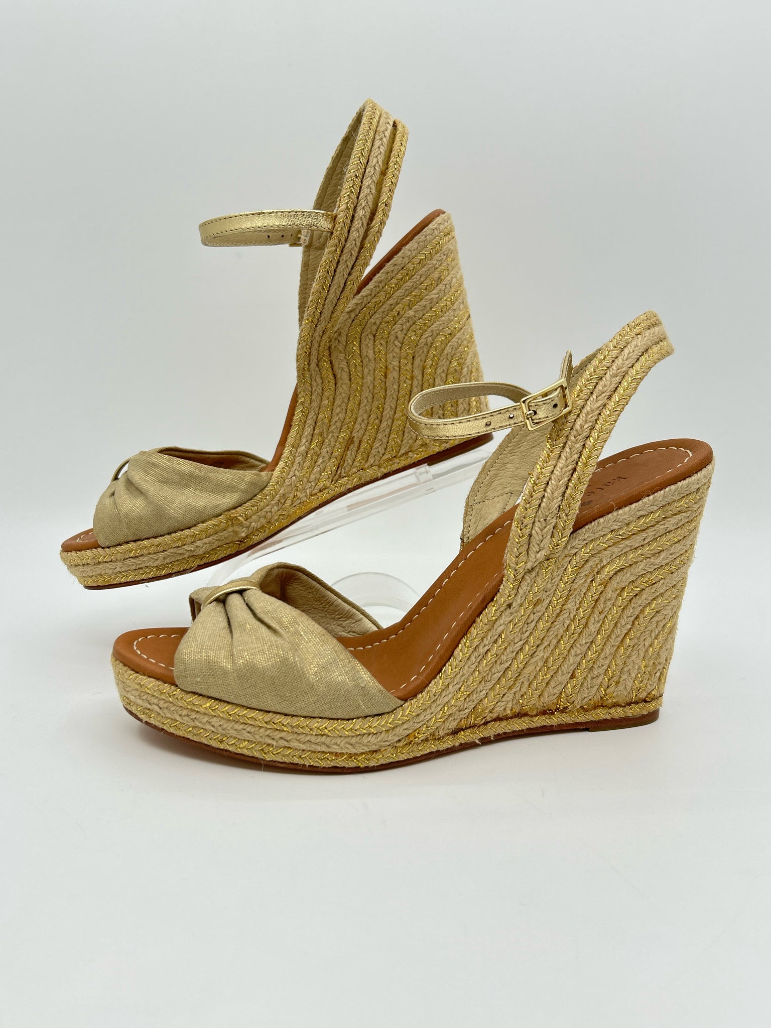KATE SPADE Size 8.5M Gold Women Sandal