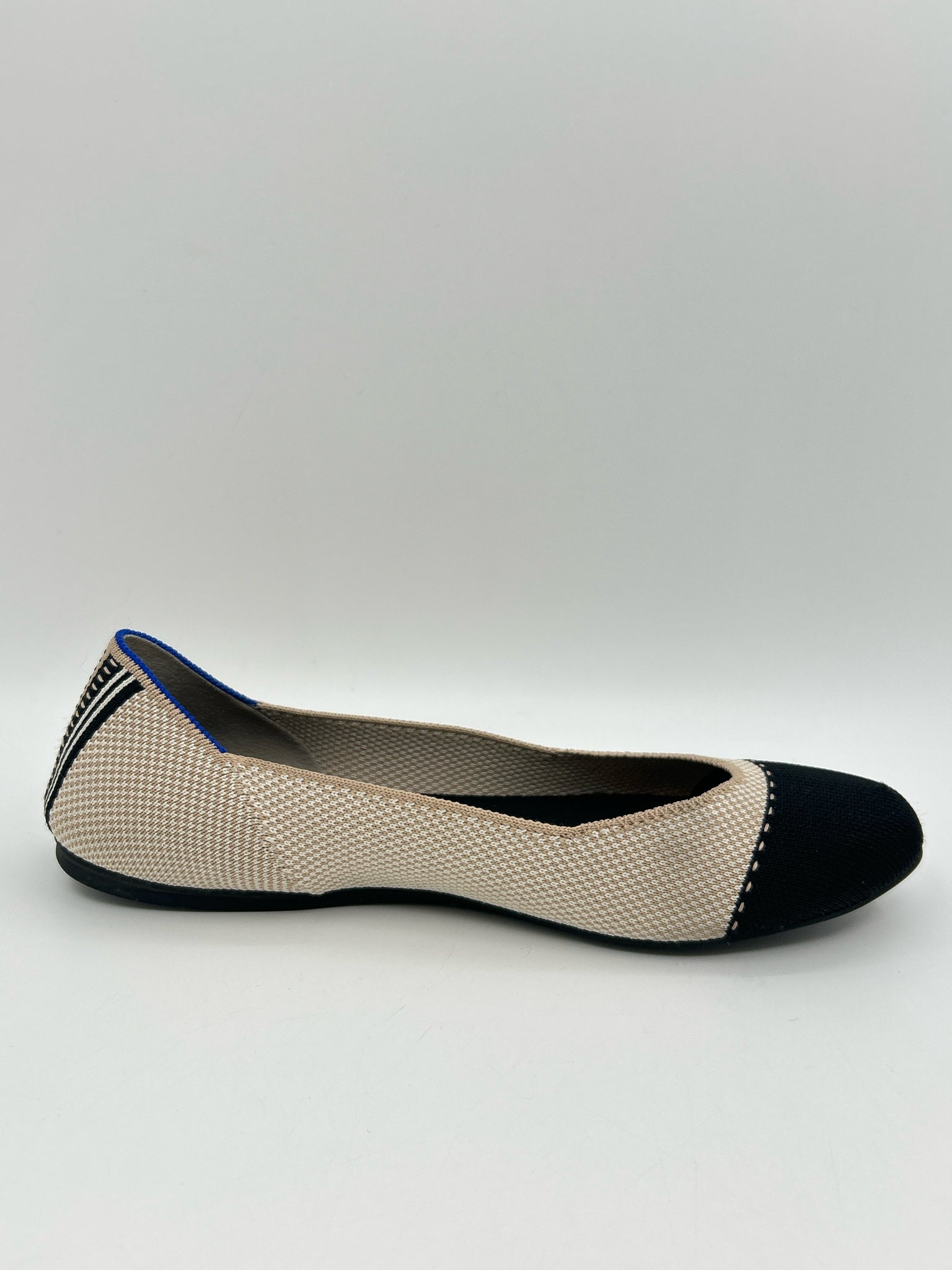 ROTHY'S Size 9.5W BEIGE AND BLACK Women Flats
