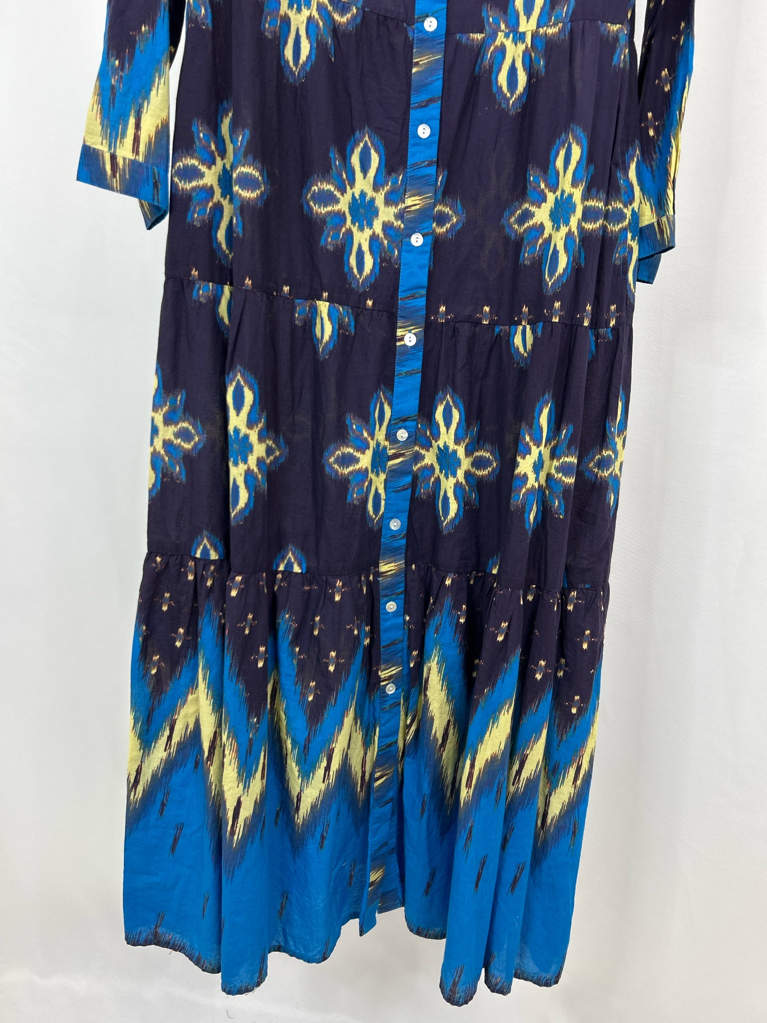 BE BOHO Size M Navy Print Women Dress