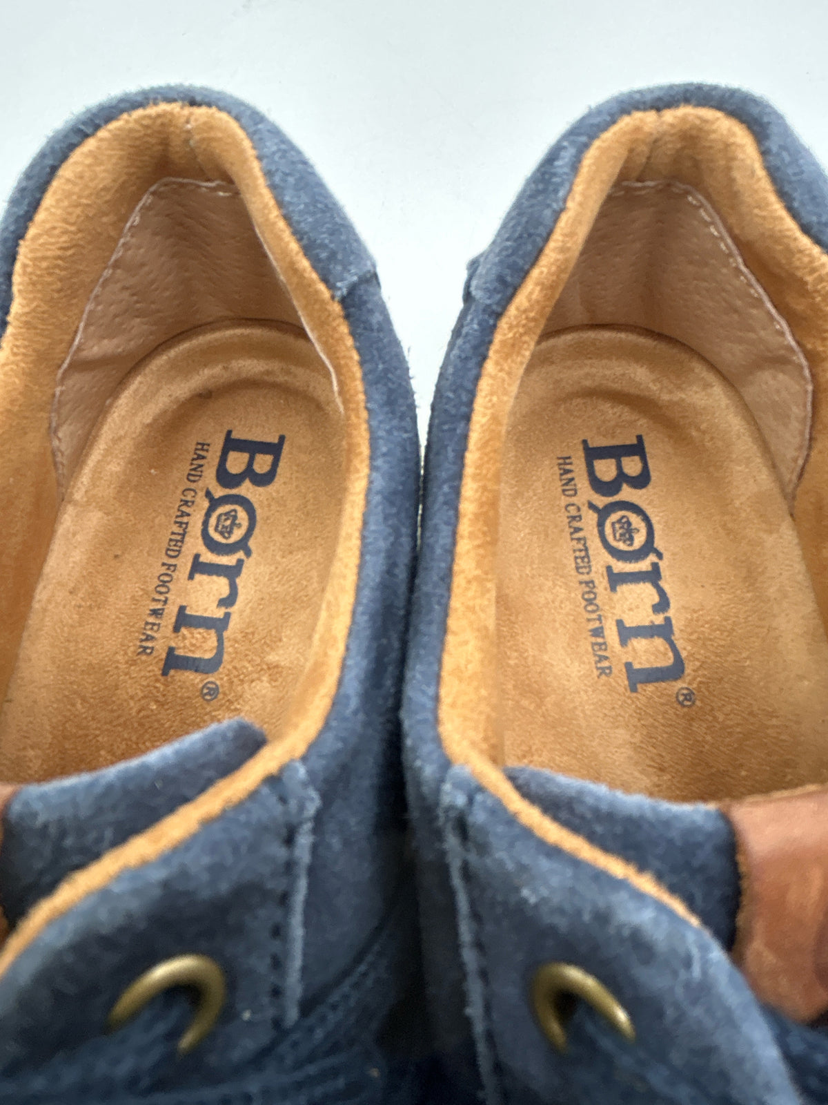 BORN Size 6.5M Navy Women Sneakers