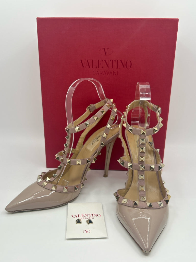 VALENTINO GARAVANI Size 38.5 Taupe Pumps