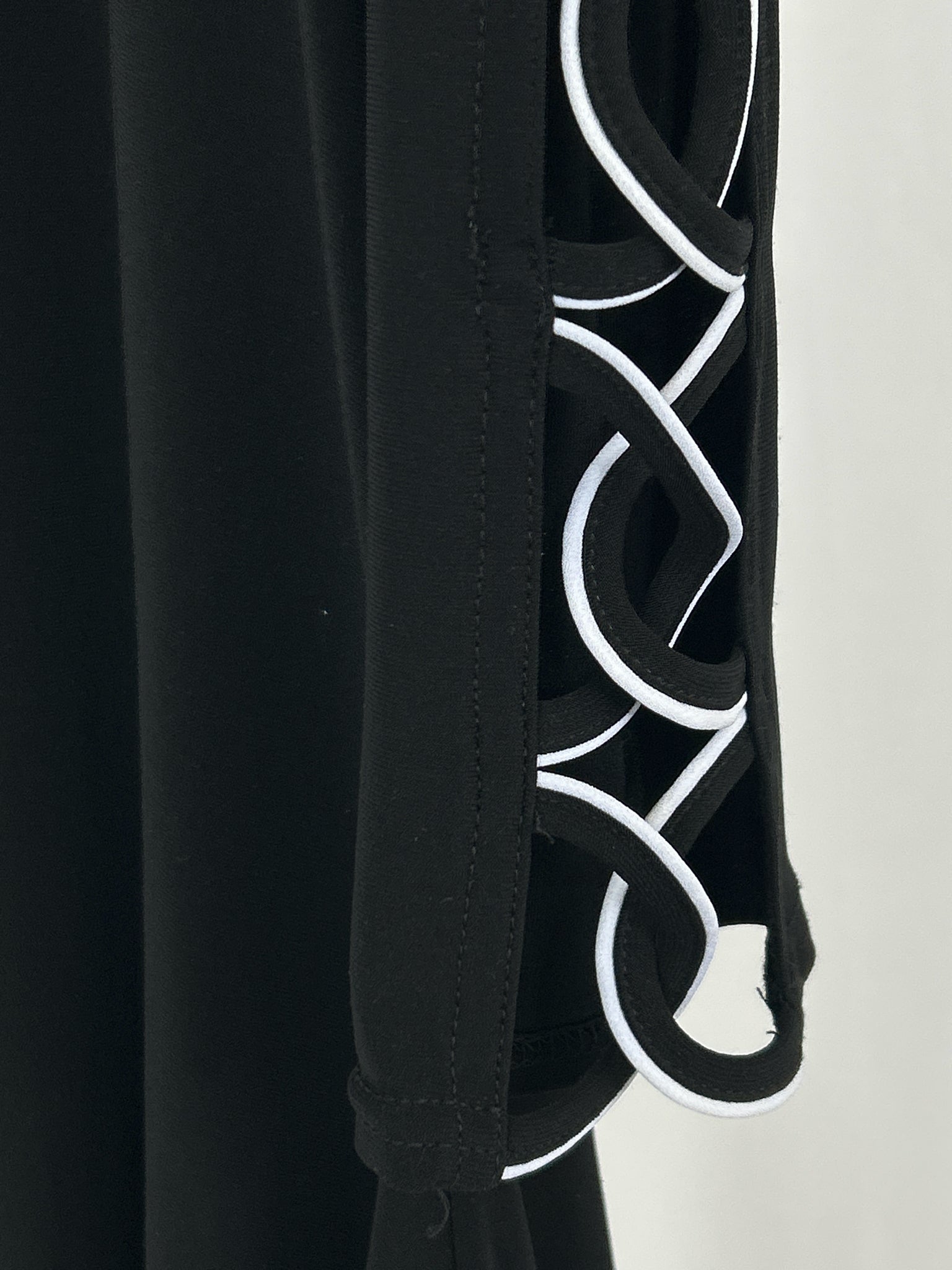 JOSEPH RIBKOFF Size 4 Black Women Tunic