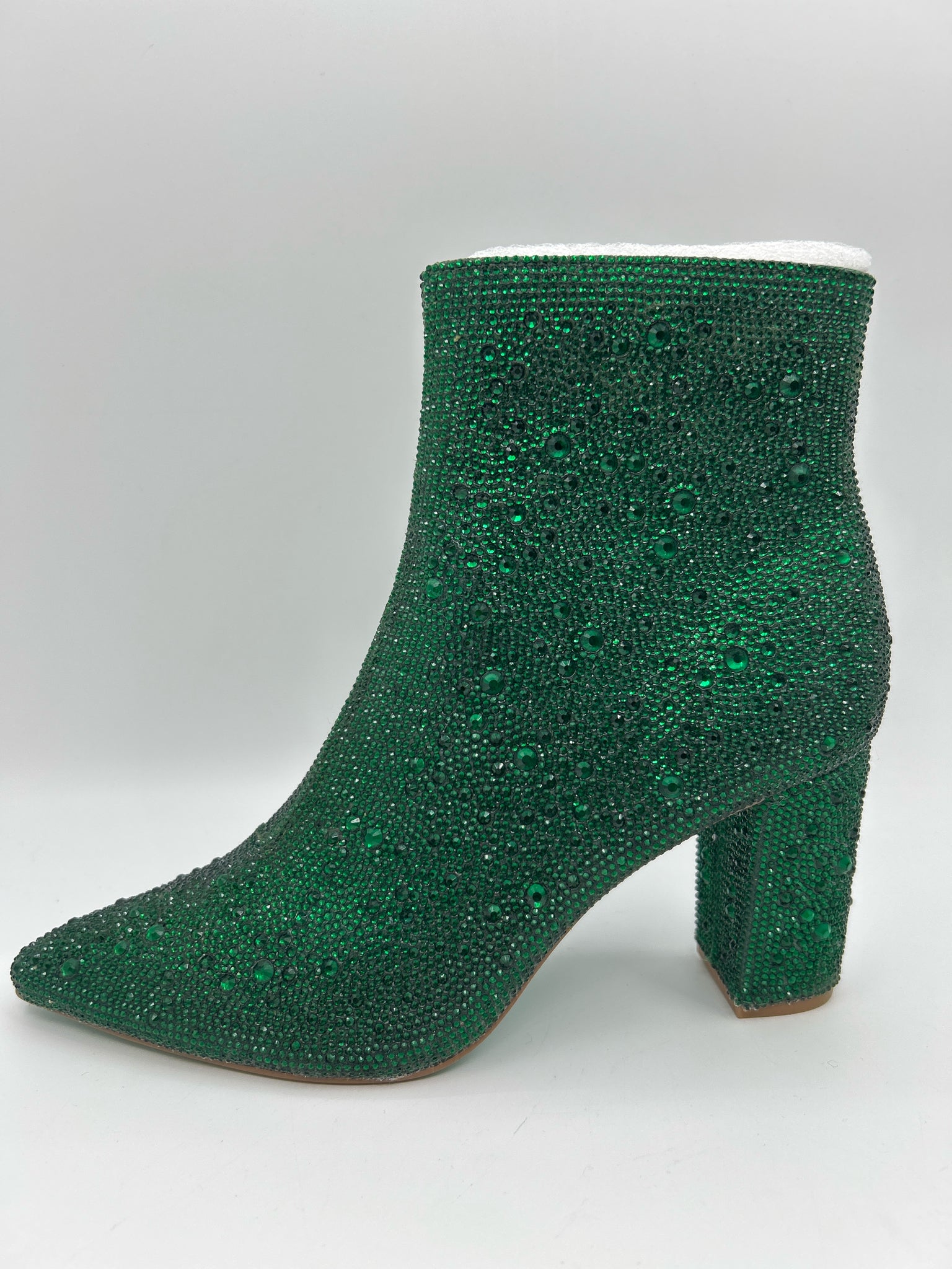 BETSEY JOHNSON Size 8M Green Women Booties