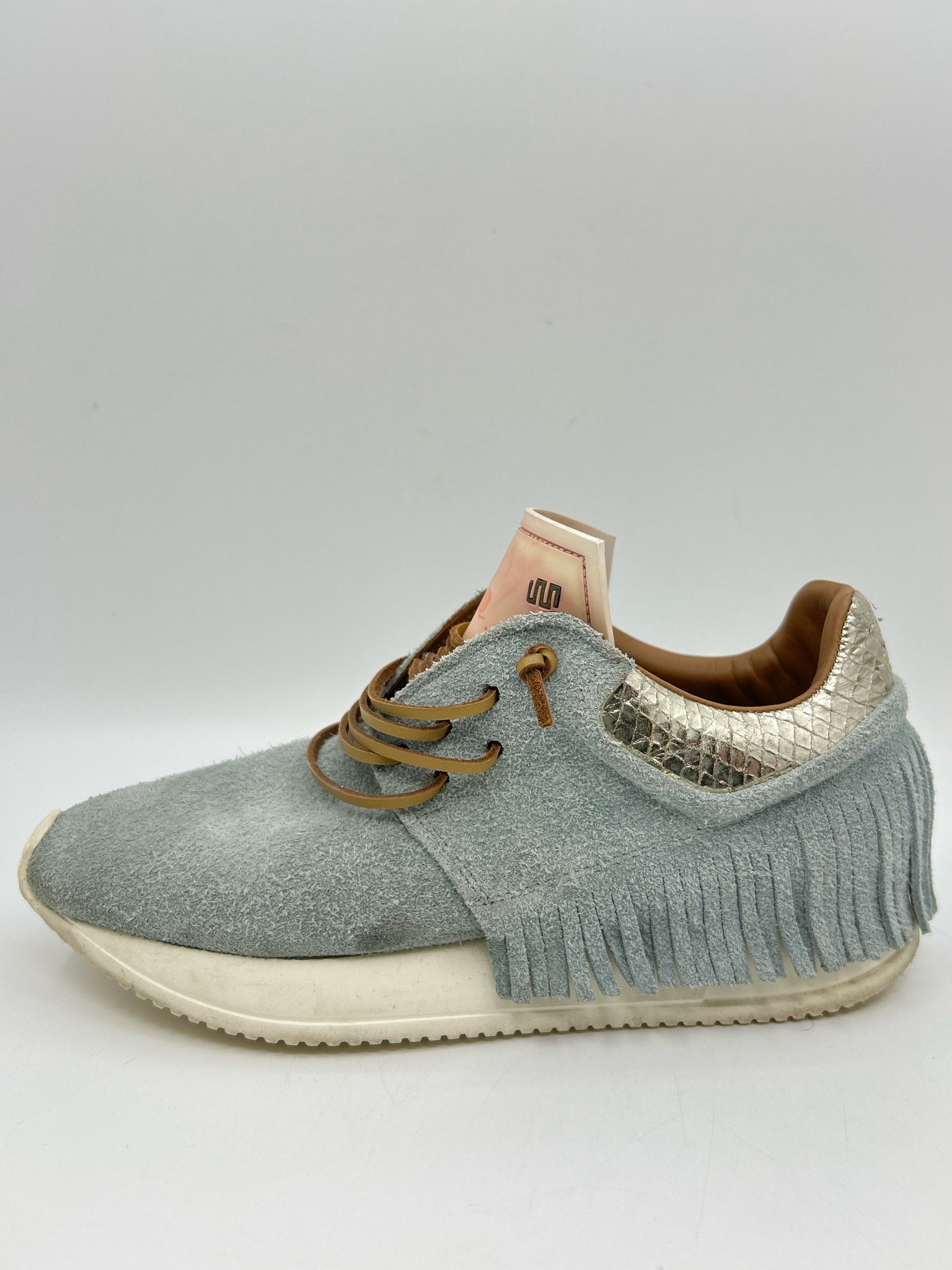 ESSEUTESSE Size 38 Pale Blue Women Sneakers