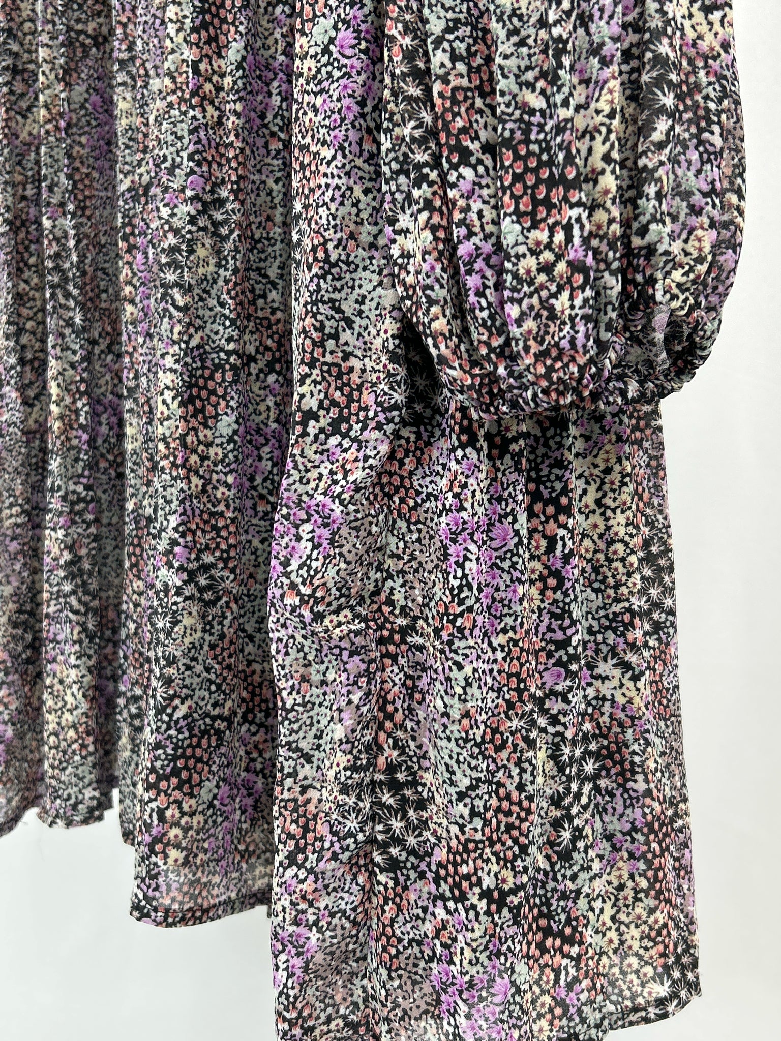 WISHLIST APPAREL Size S/M Purple Print Women Dress