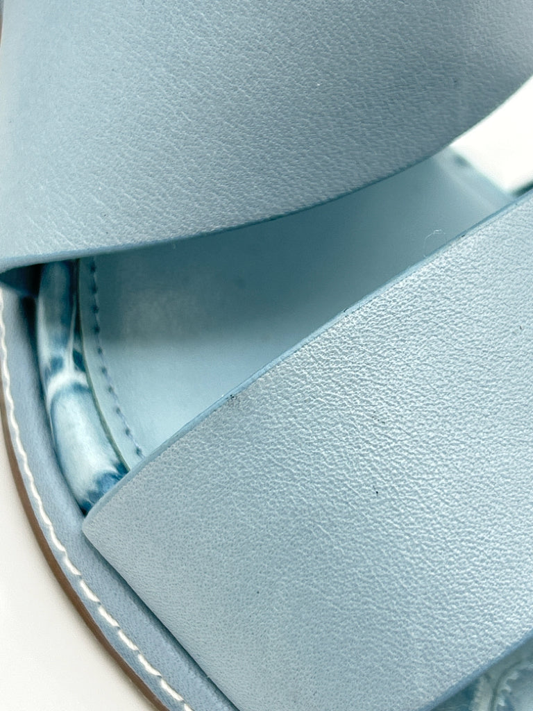 VINCE CAMUTO Size 11M Pale Blue Women's Sandal