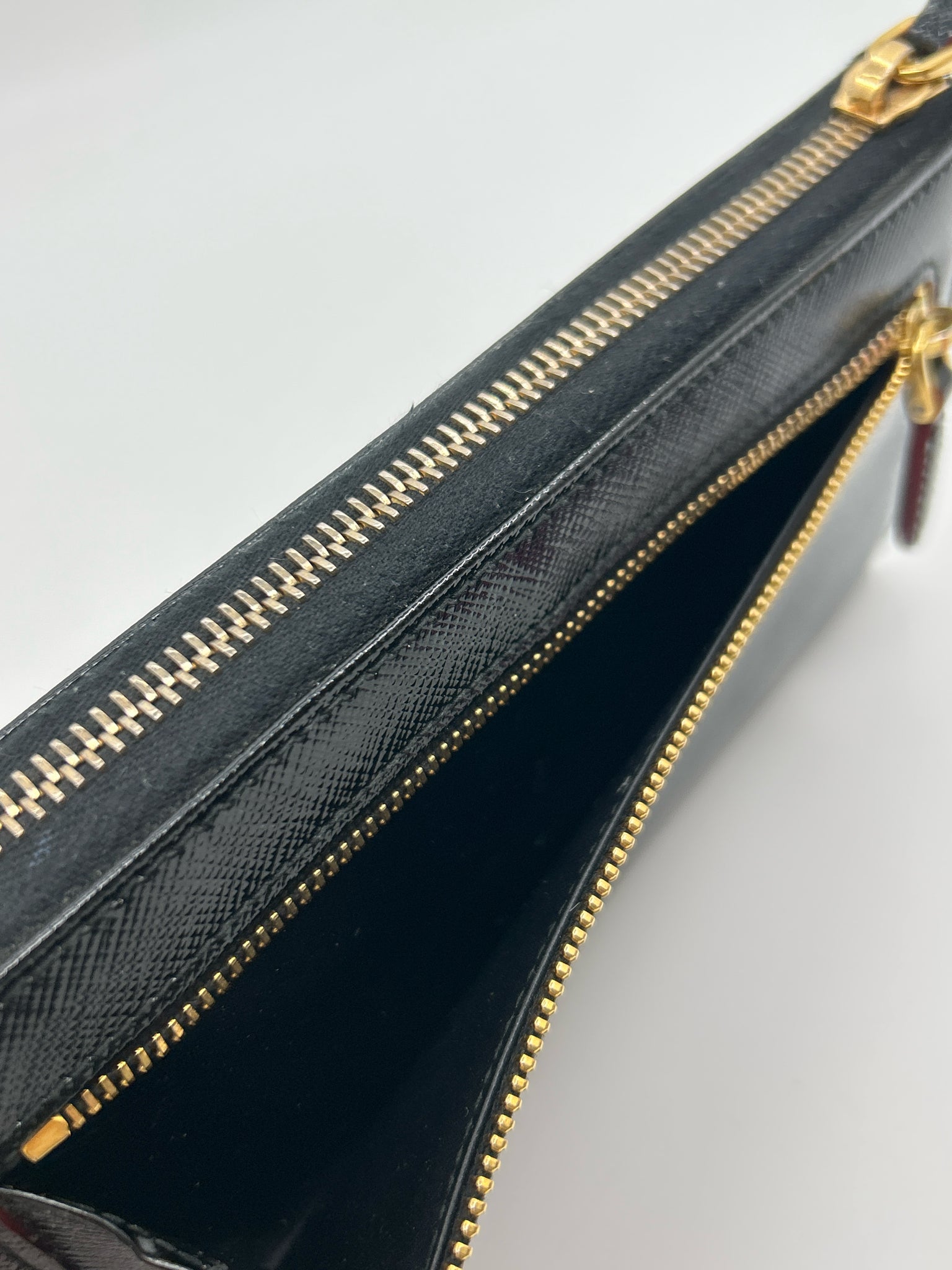 PRADA Black Women Wallet