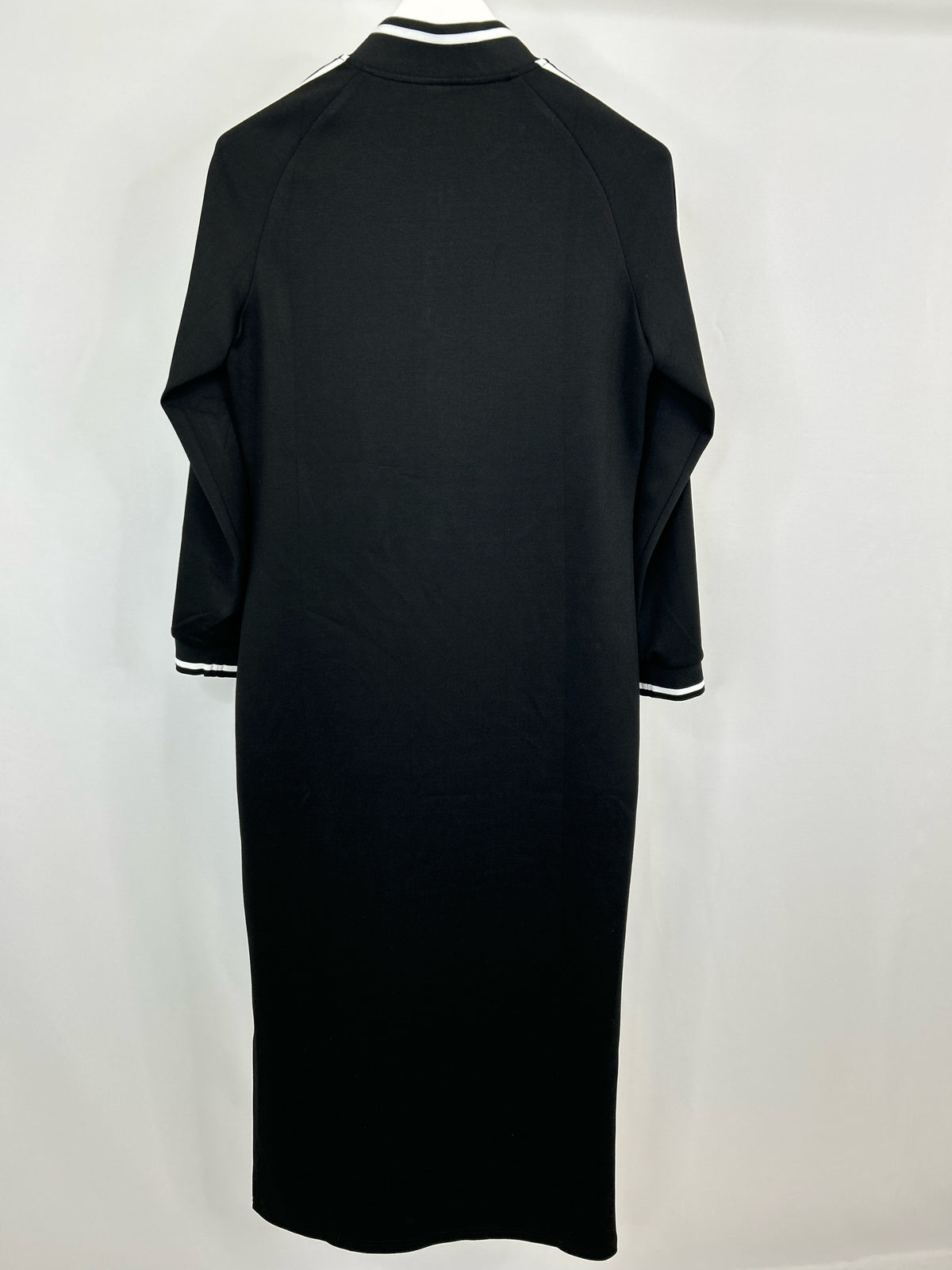 Modesees Size M Black and White Women Dress