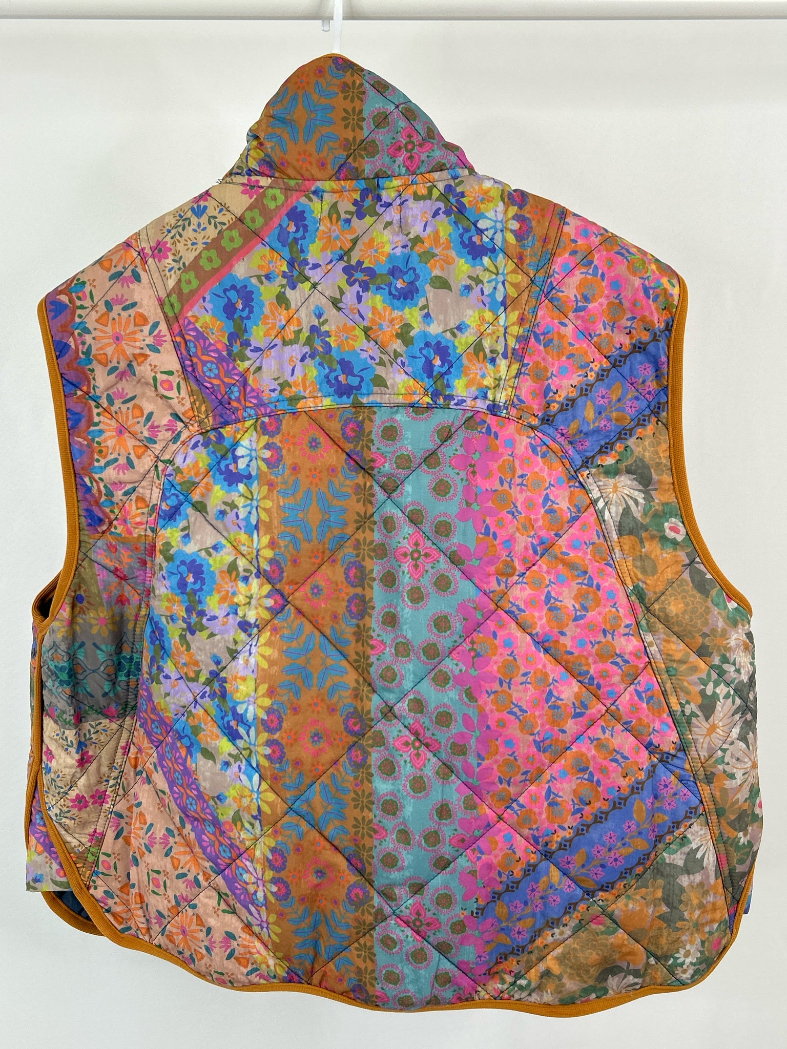 NATURAL LIFE Size M Multi-Color Women Vest