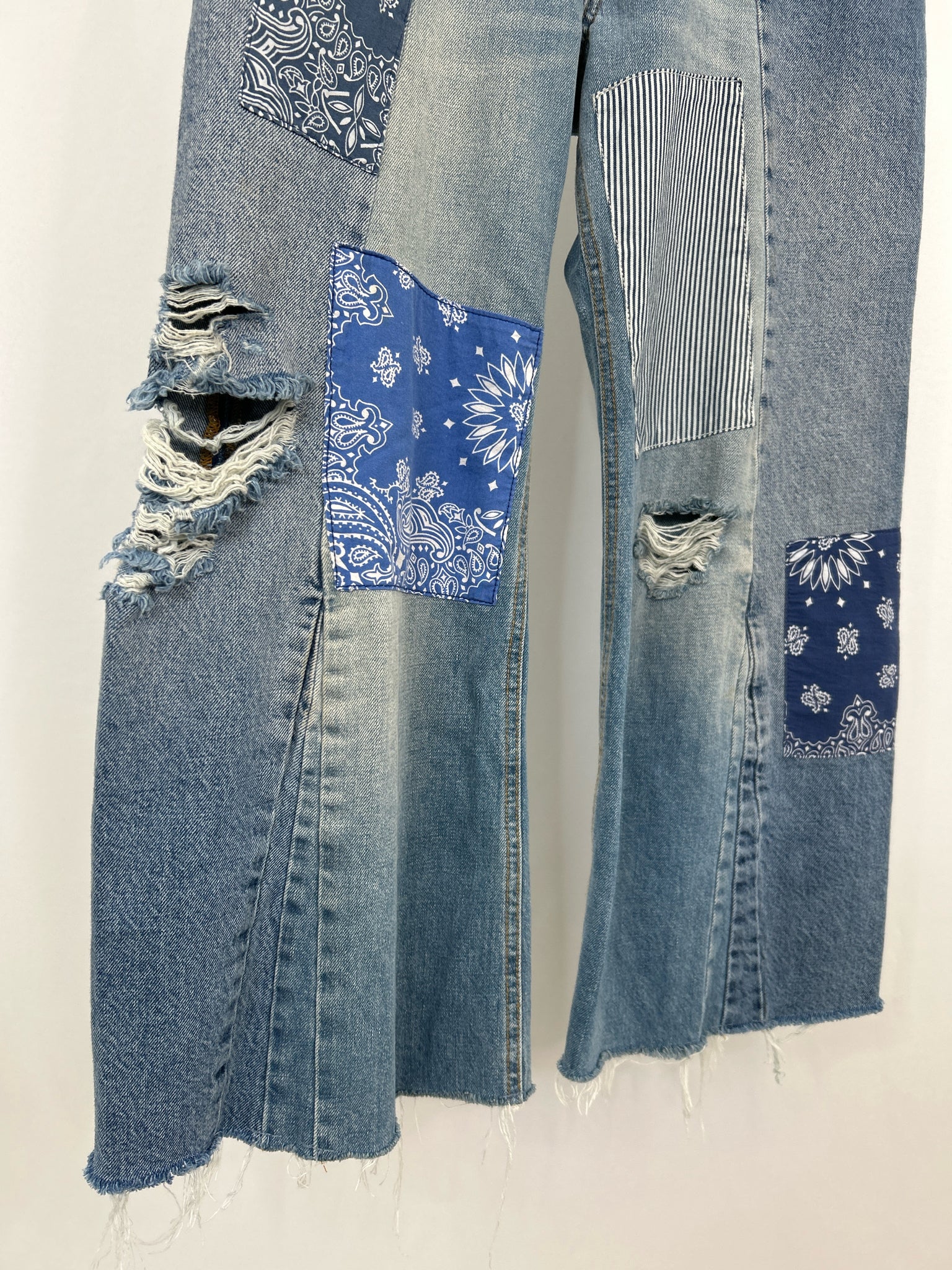 WE THE FREE Size 28/6 BLUE DENIM Women jeans