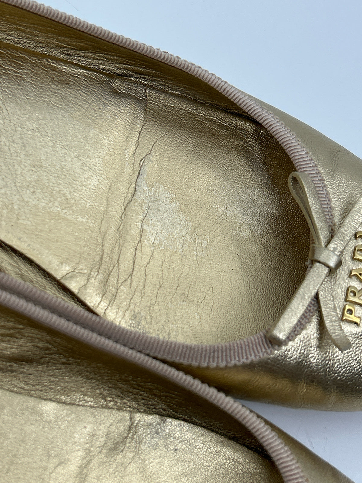 PRADA Size 39/9 Gold Women Flats