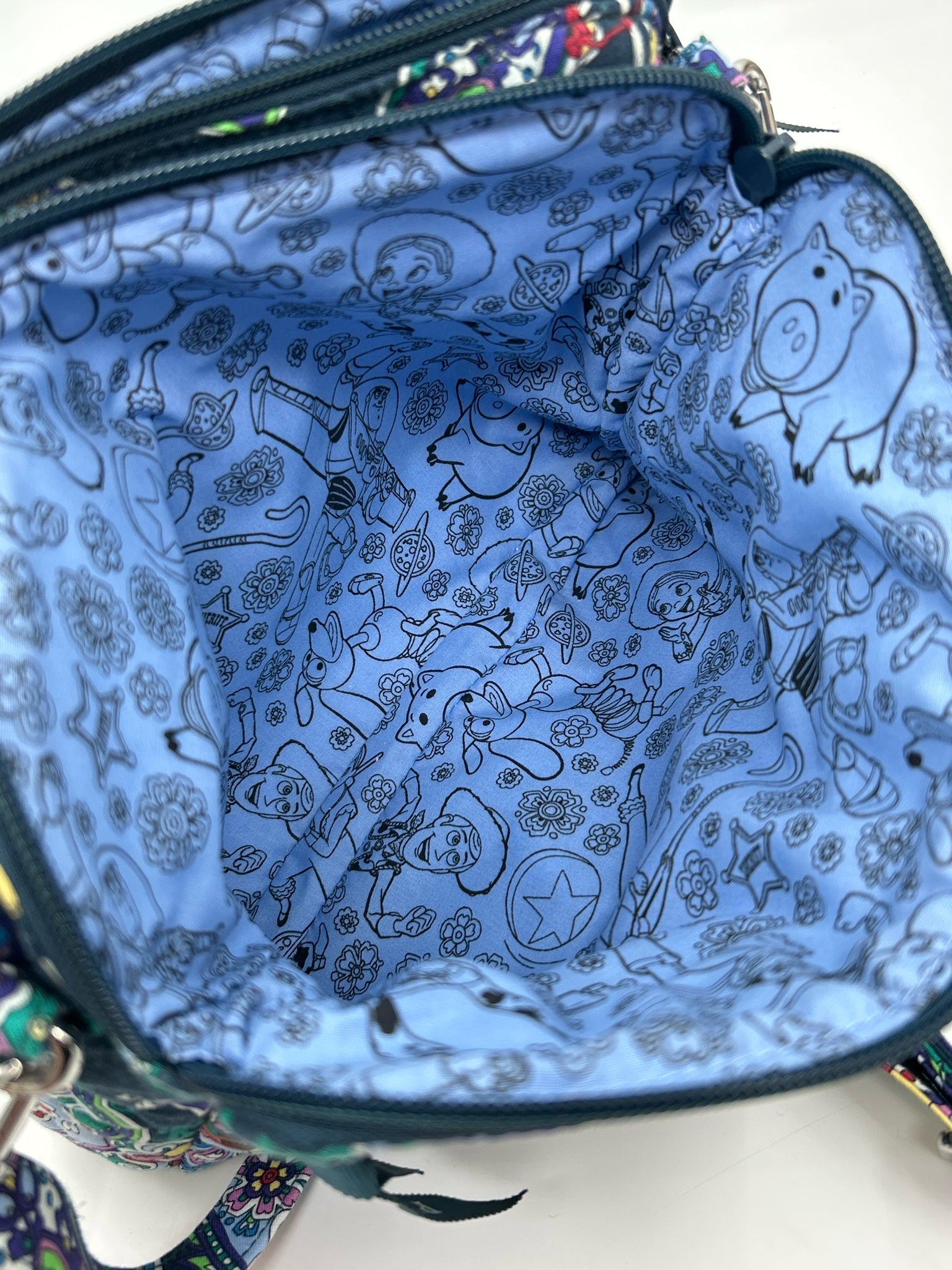 VERA BRADLEY Navy Women Purse