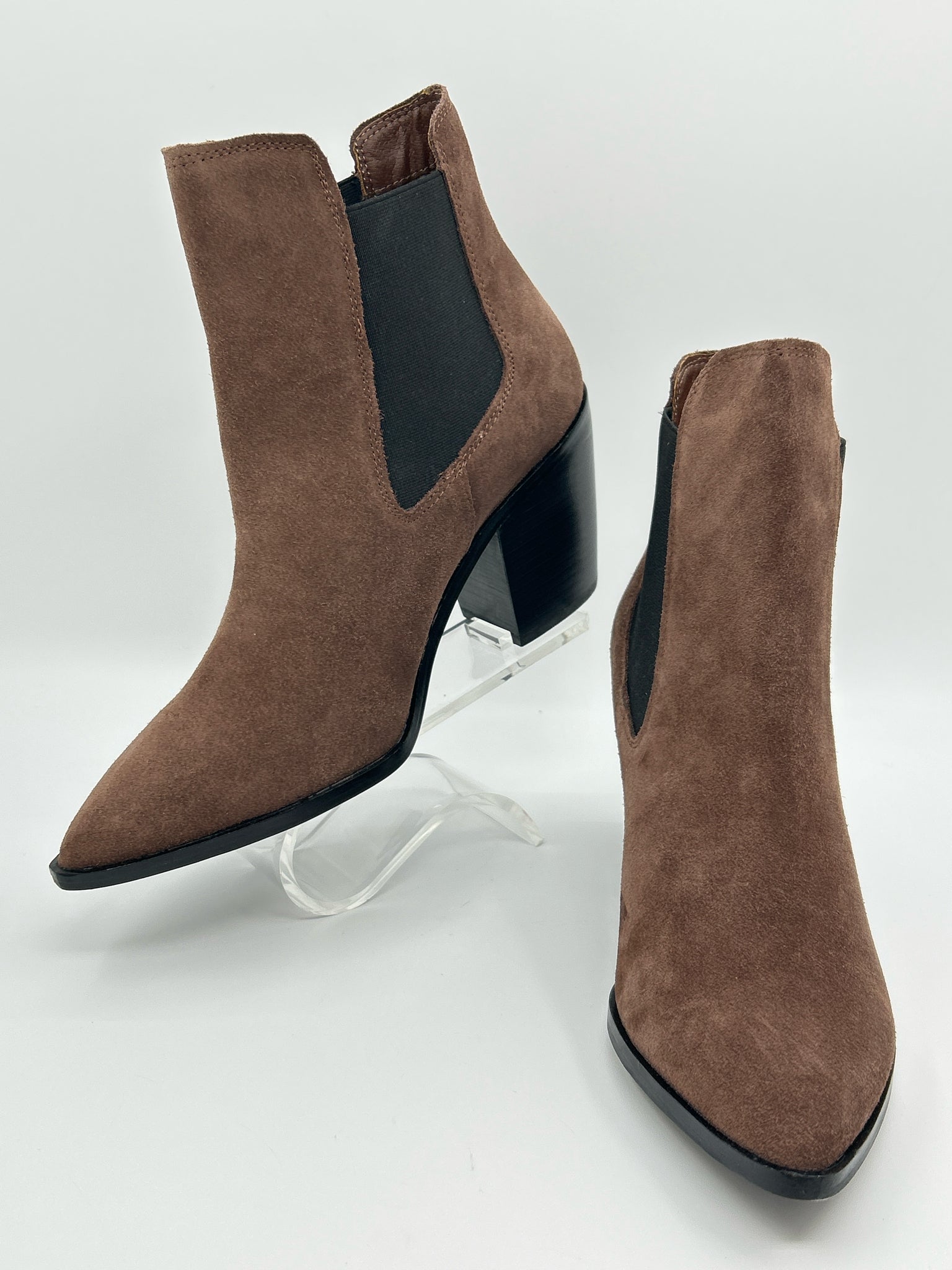 CHINESE LAUNDRY Size 9 Brown and Black Women Booties