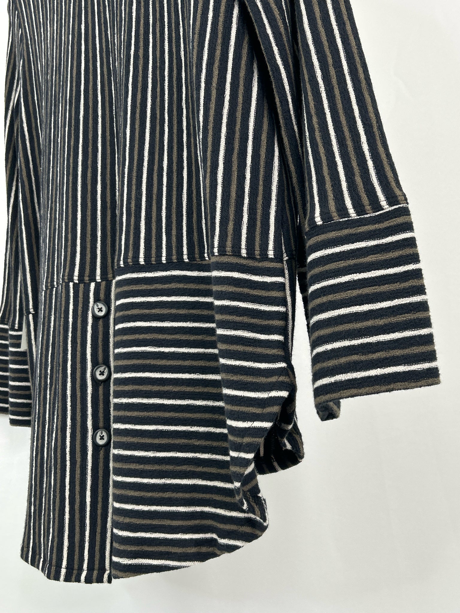 HABITAT Size S black striped Women Shirt