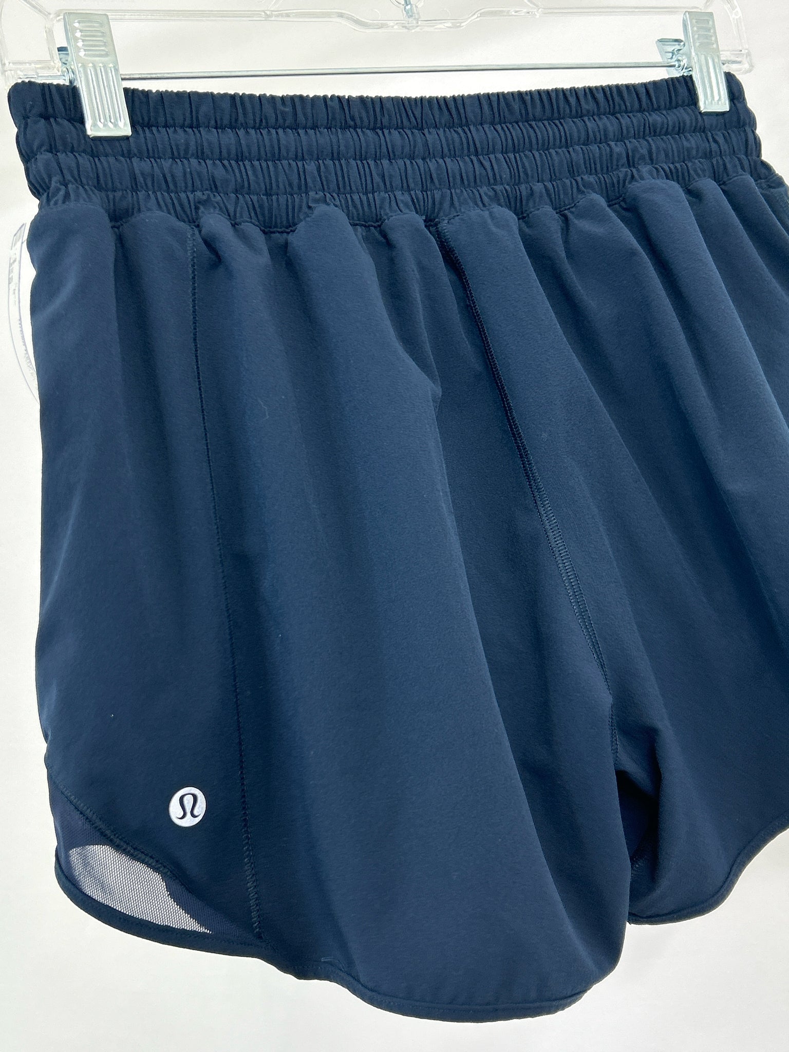 LULULEMON Size 8 Navy Women Shorts