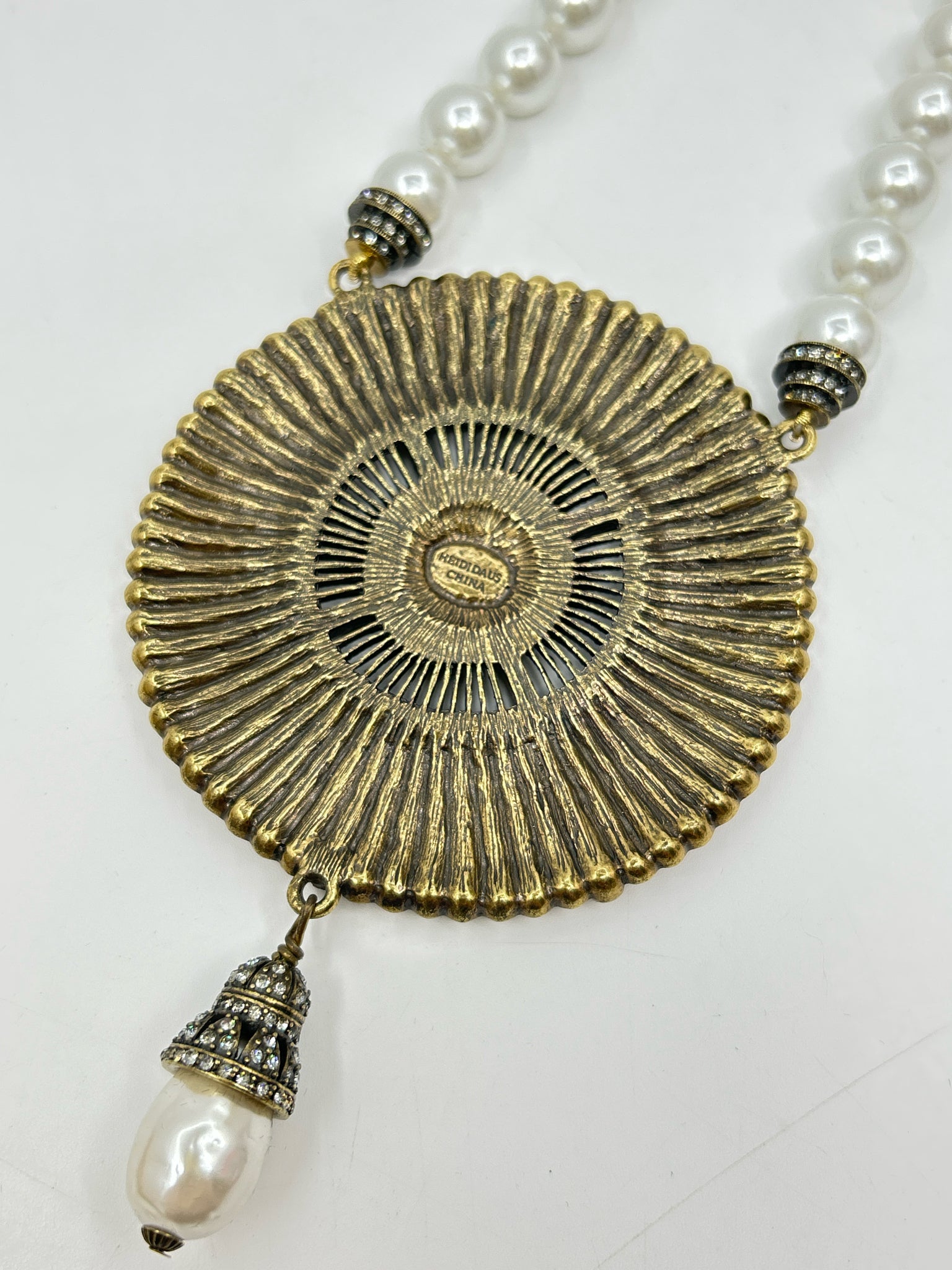 HEIDI DAUS Ivory and Gold Necklace