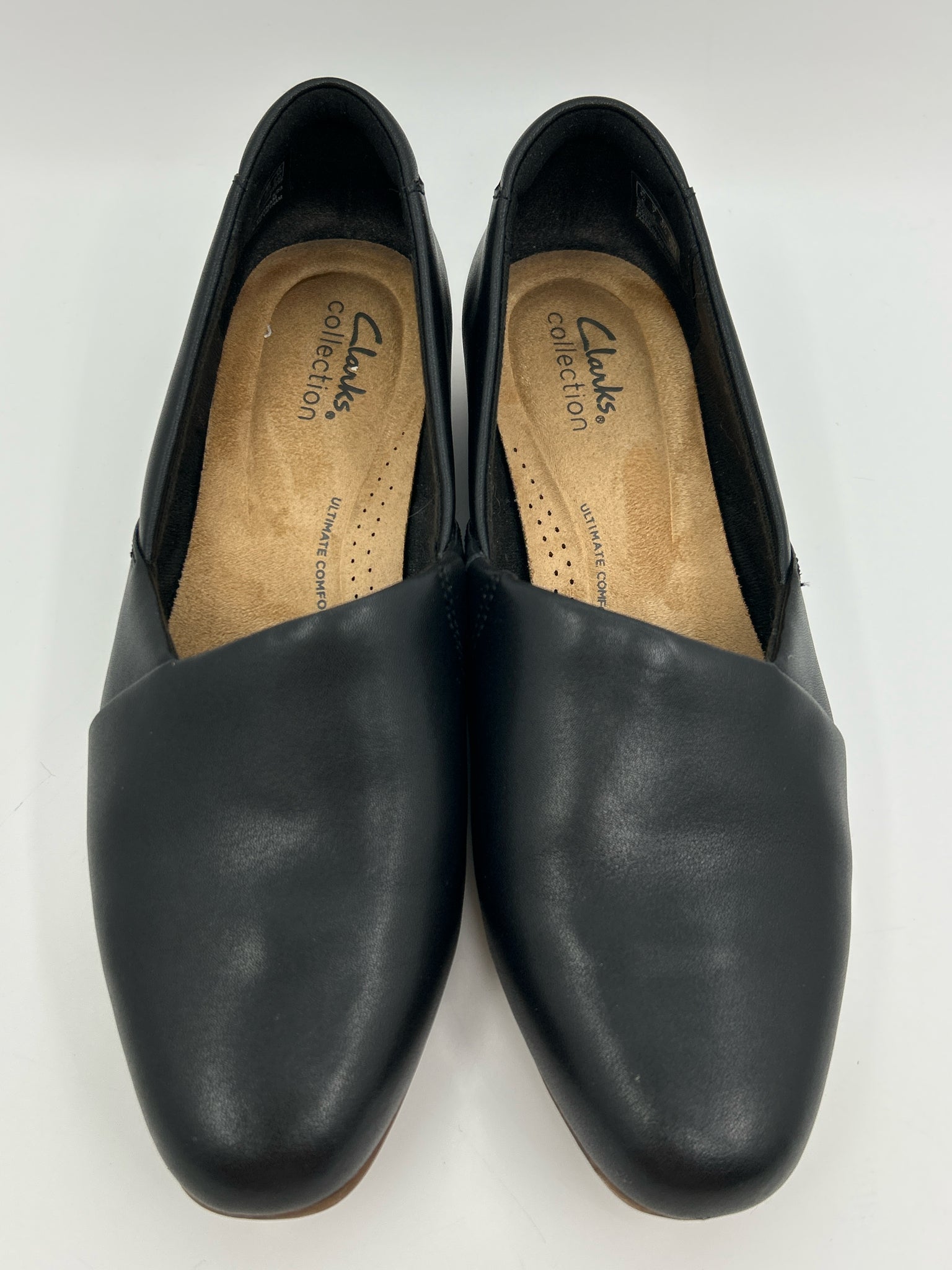 CLARKS COLLECTION Size 7W Black Women's Pumps Bootie