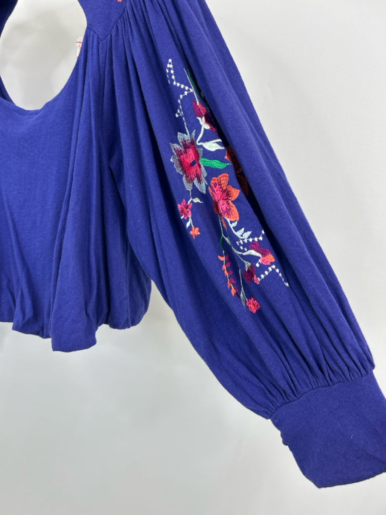 FREE PEOPLE Size M Blue Women's Top NWT