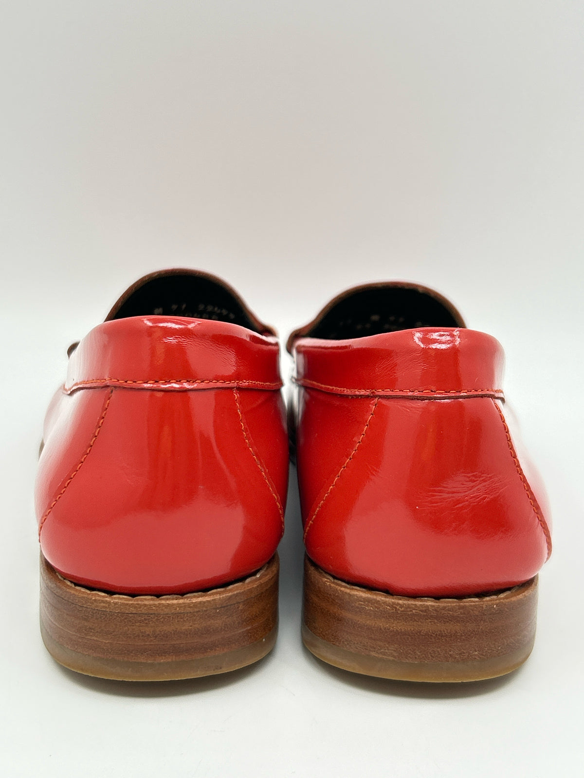 Weejuns Size 11 Red Orange Women Loafer