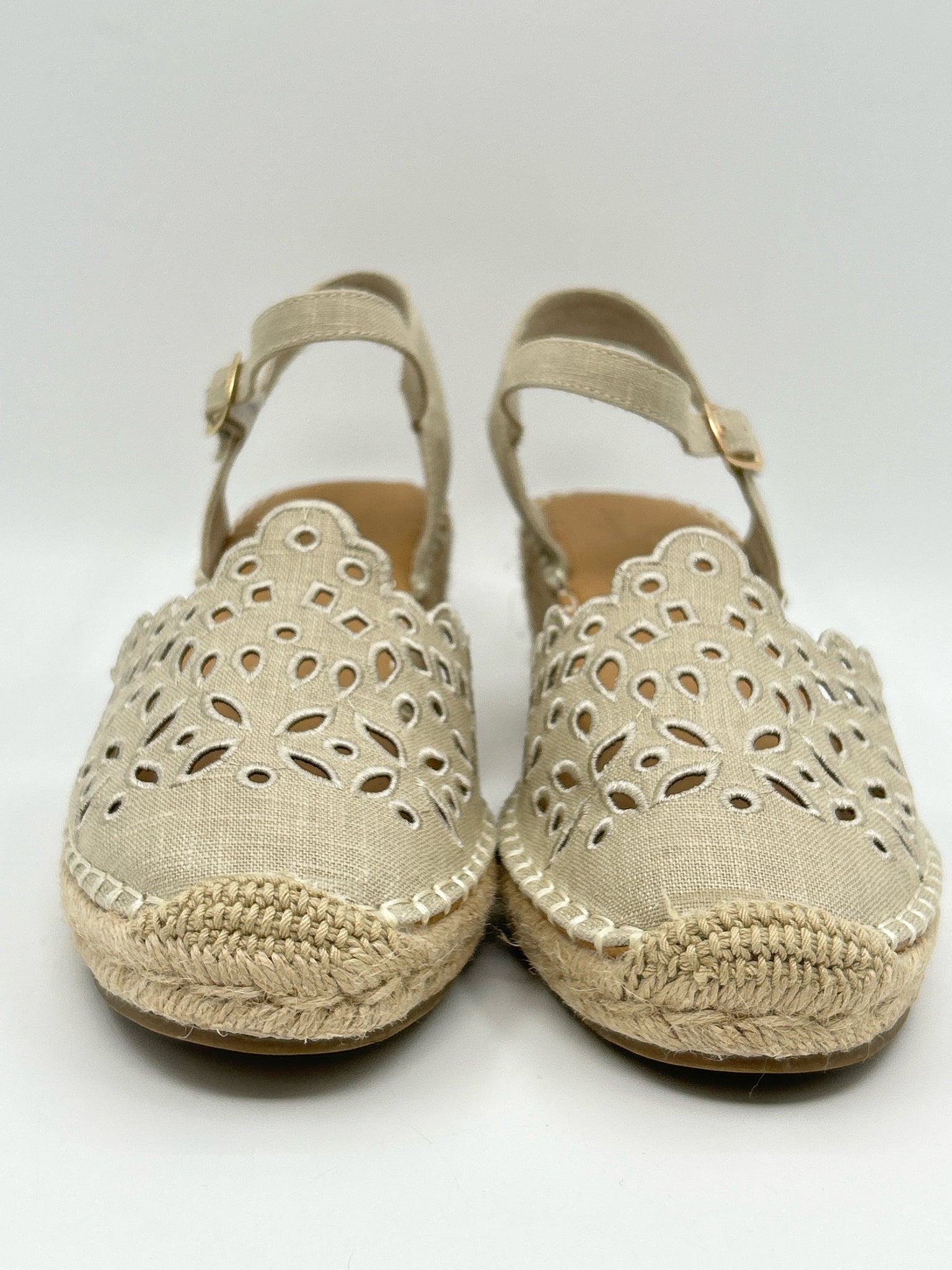 TOMMY BAHAMA Size 8.5M Beige Women Sandal