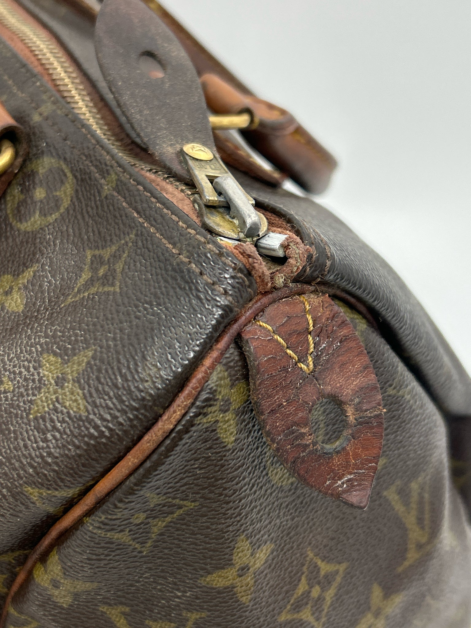 LOUIS VUITTON BROWN MONOGRAM Women Purse