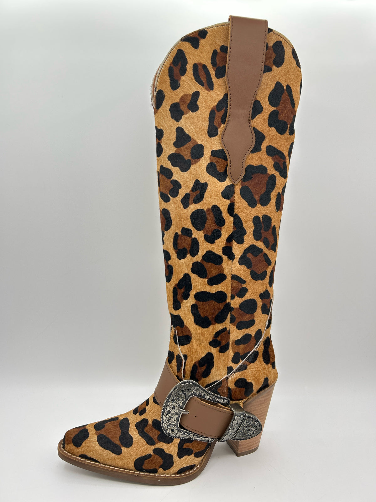 DINGO Size 7.5M LEOPARD Women Boots