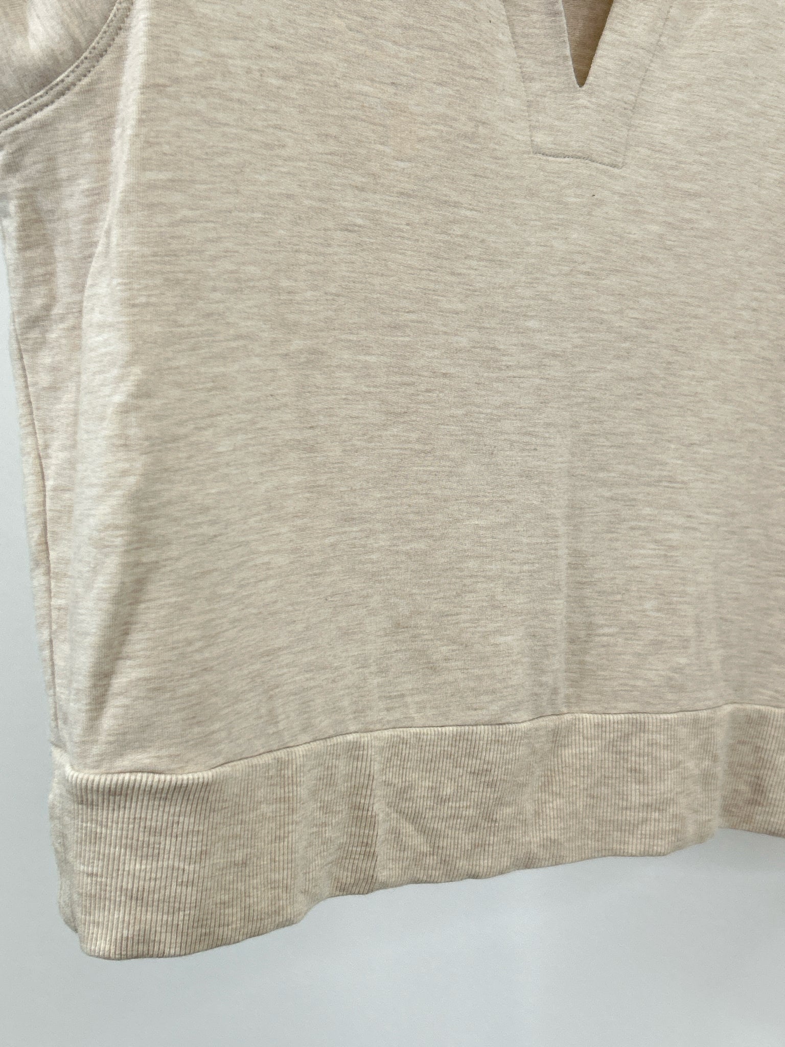 LAKE Size M Beige Women 2-Piece w/shorts