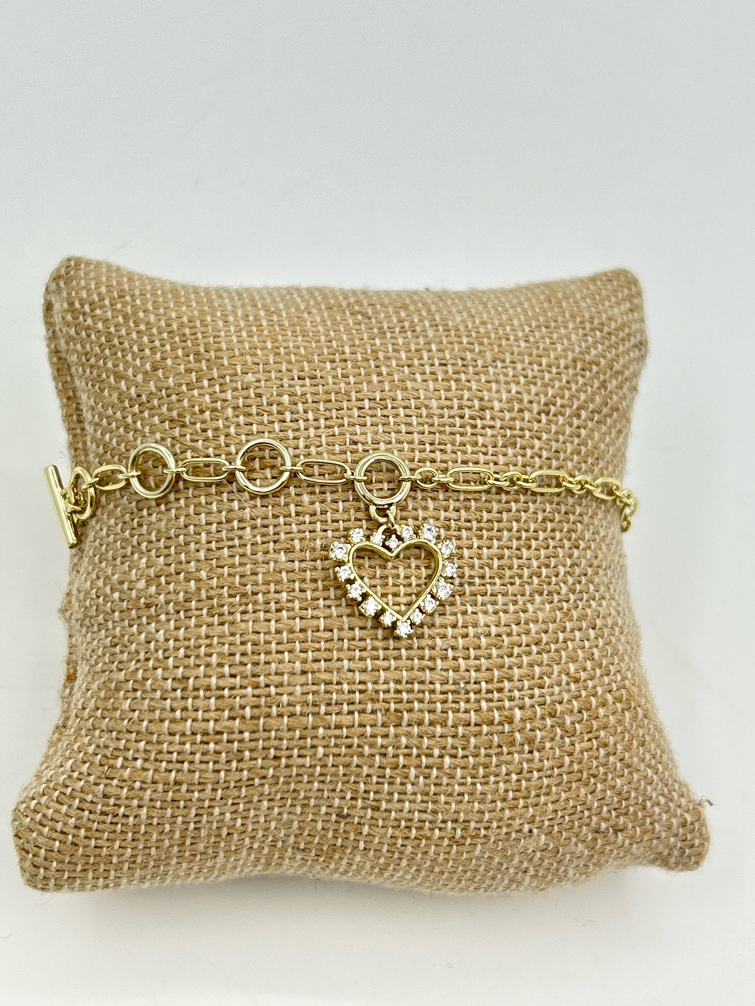 KENDRA SCOTT Gold Bracelet