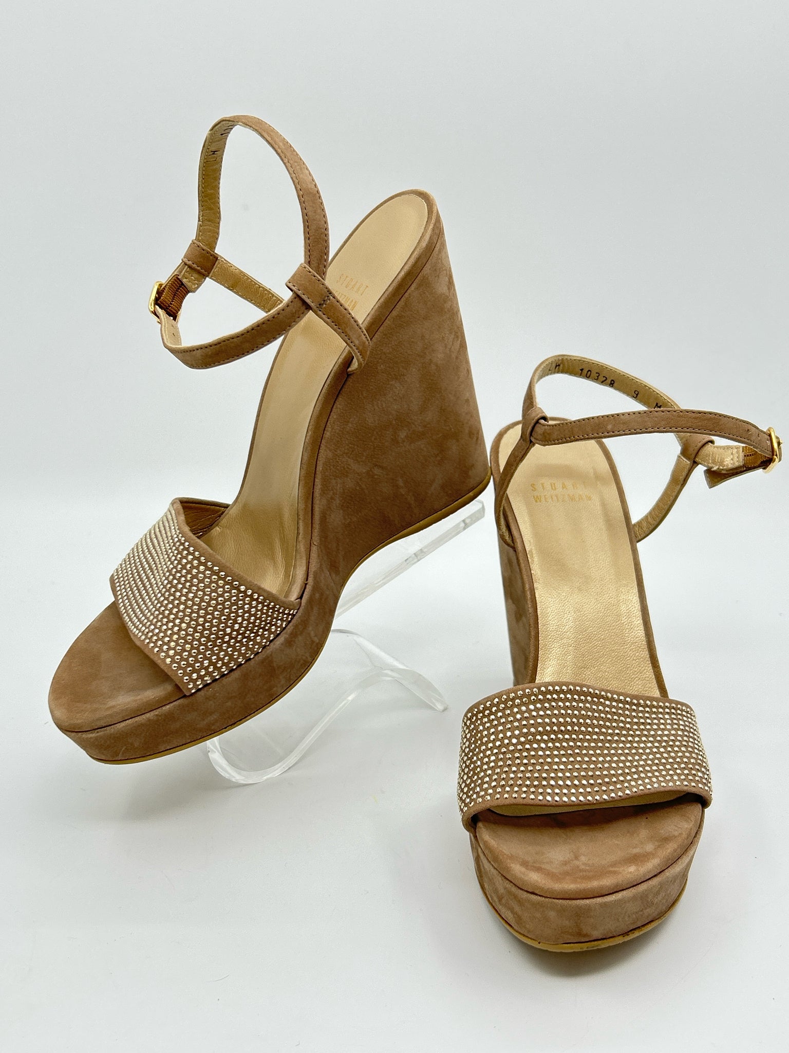 STUART WEITZMAN Size 9M Taupe Women Sandal