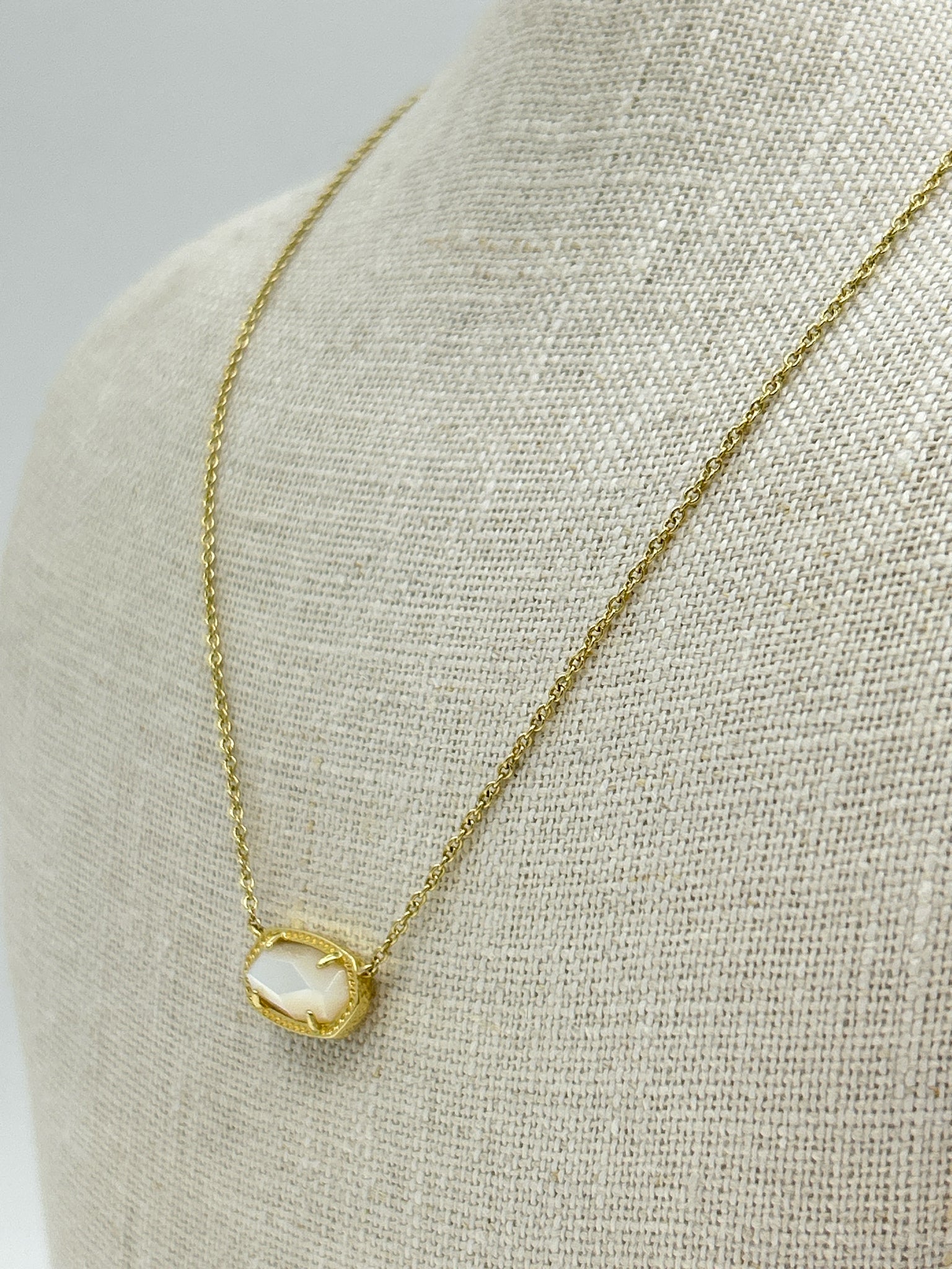 KENDRA SCOTT Gold Necklace