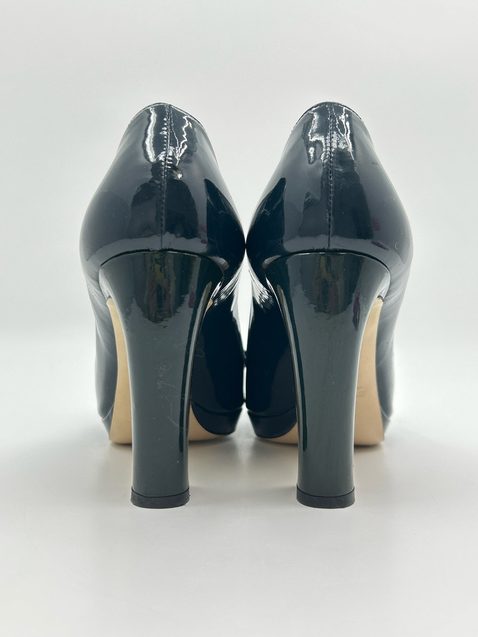 MIU MIU Size 38 Teal Women Pumps