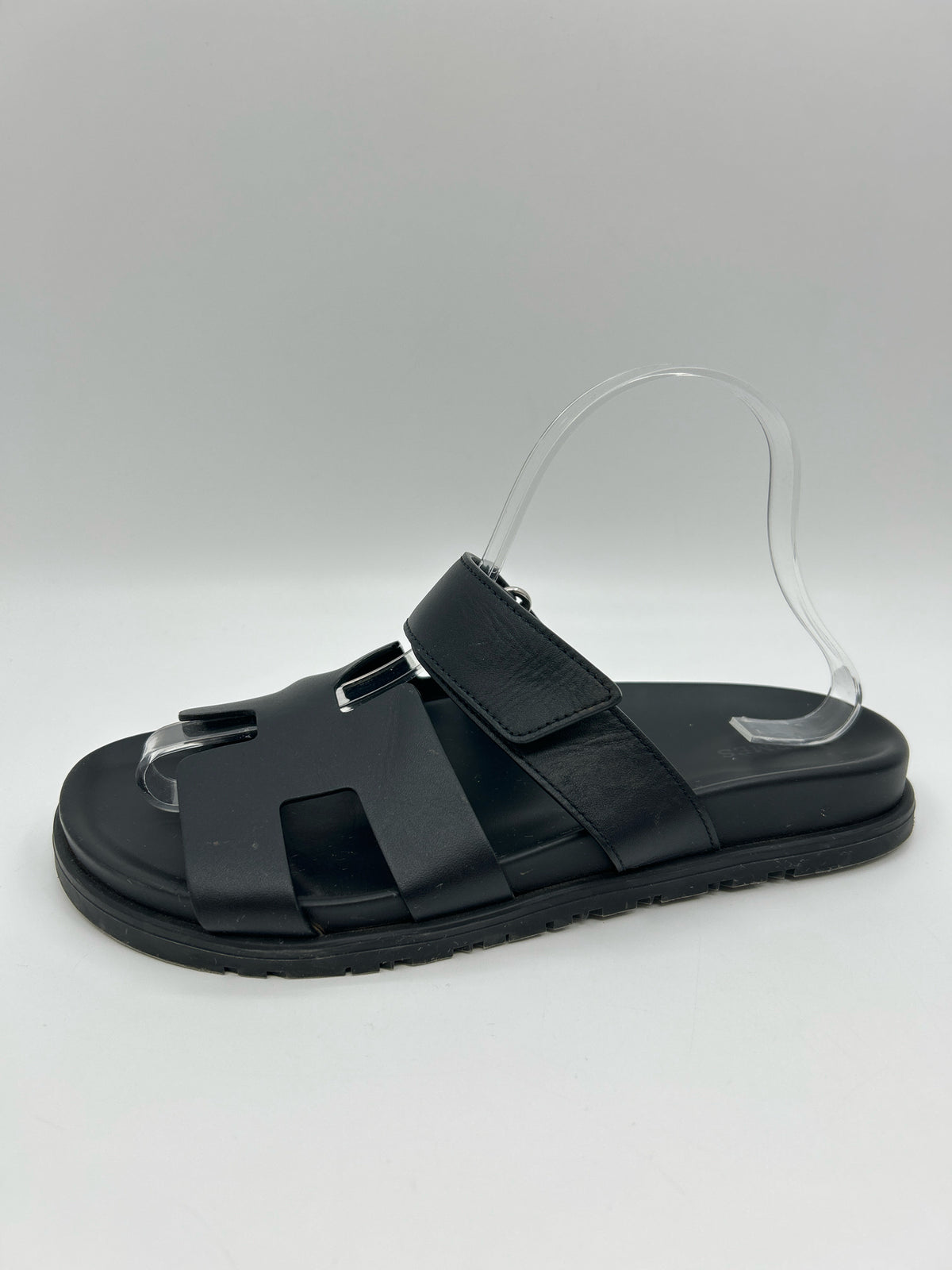 HERMÈS Size 39 Black Women Sandal