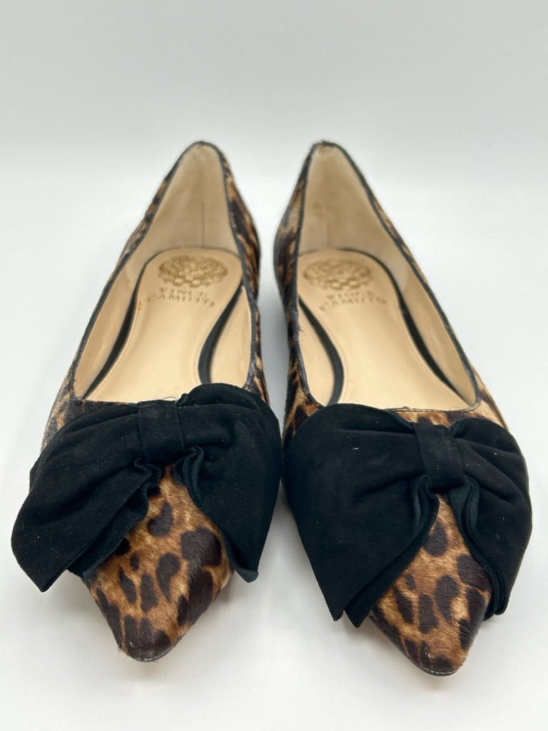 VINCE CAMUTO Women Size 9.5M BROWN & BLACK Flats