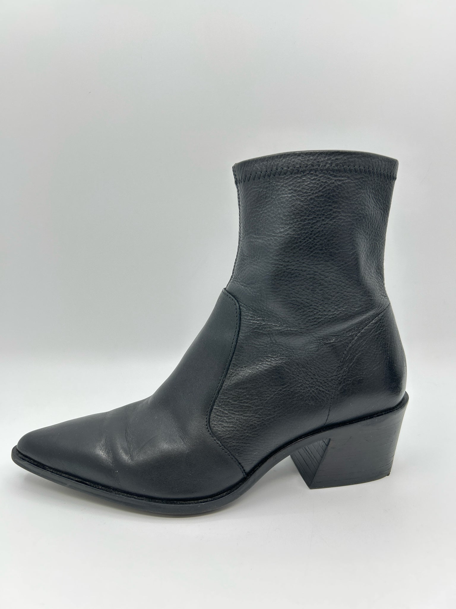 ZARA Size 8 Black Women Booties