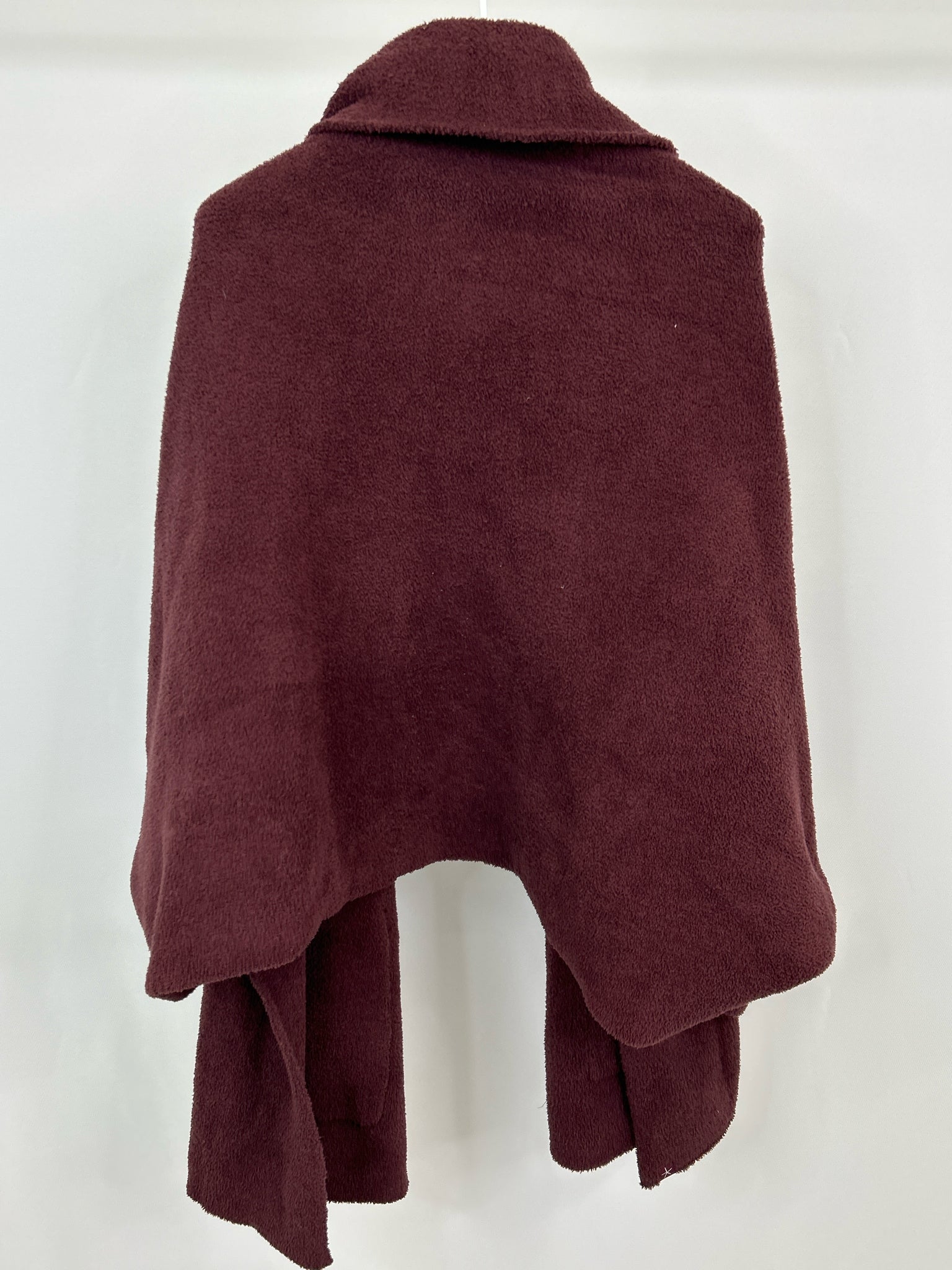 BAREFOOT DREAMS Size One Size WINE Women Wrap